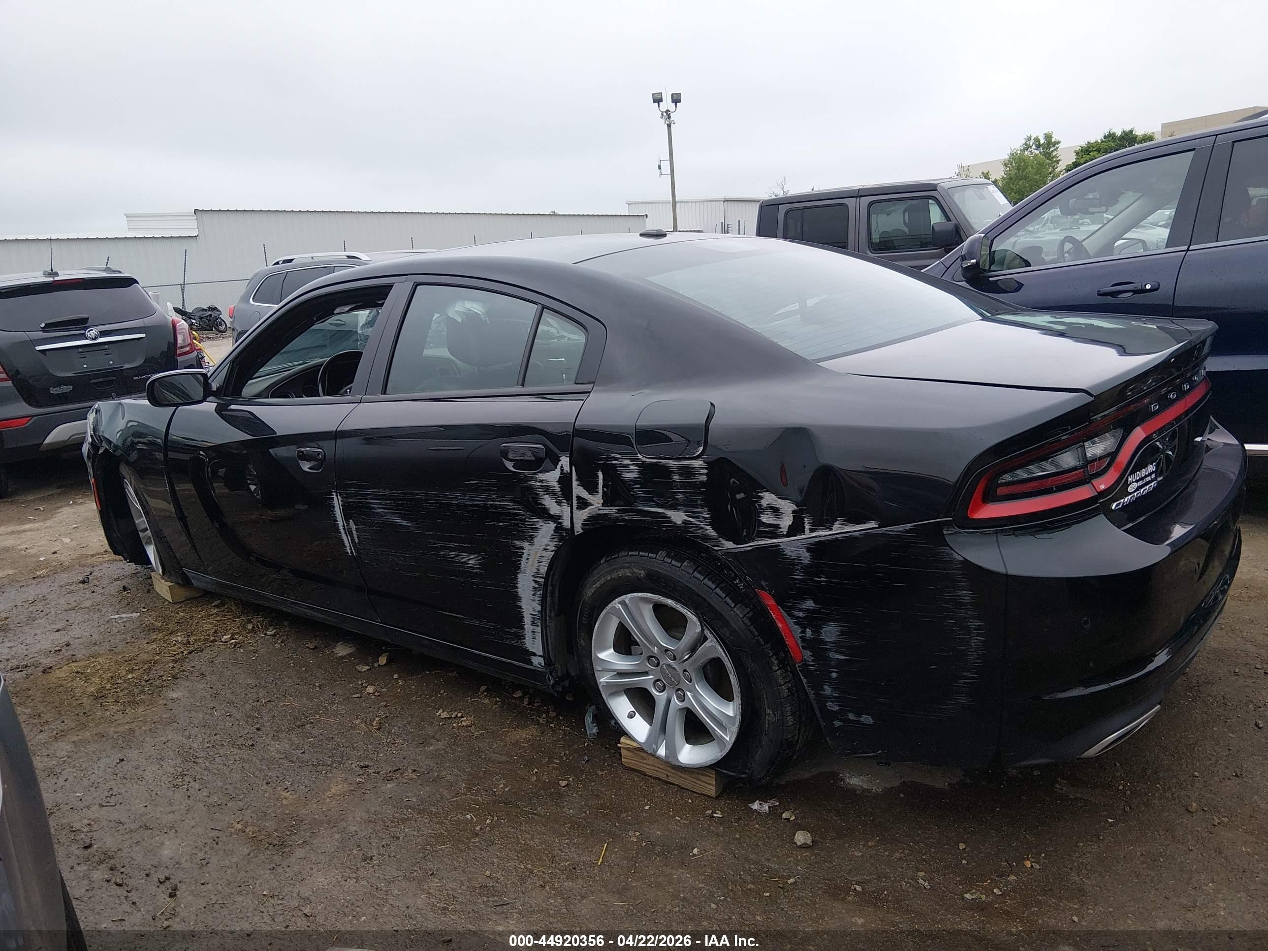 2022 Dodge Charger Sxt Rwd Black vin: 2C3CDXBG2NH152695