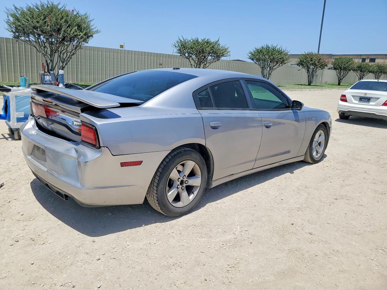 2013 Dodge Charger Se Silver vin: 2C3CDXBG3DH643758