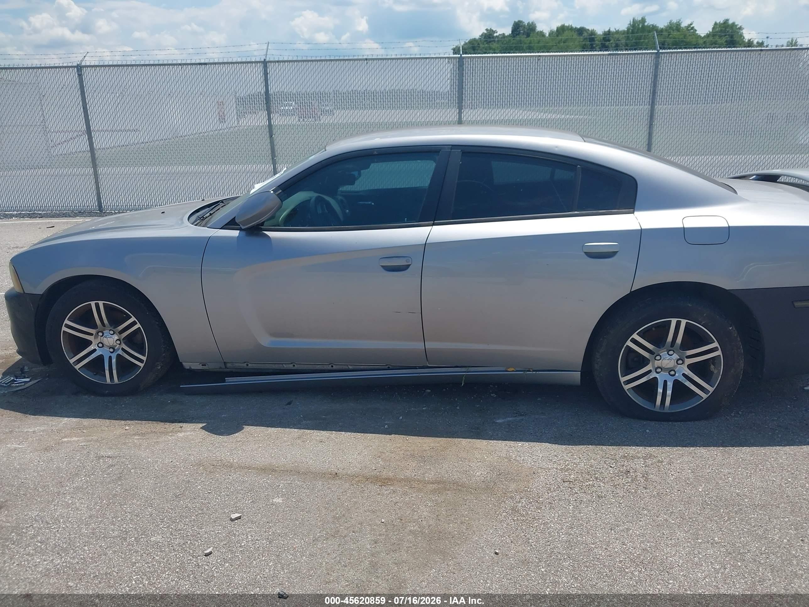2014 Dodge Charger Se Silver vin: 2C3CDXBG3EH322210
