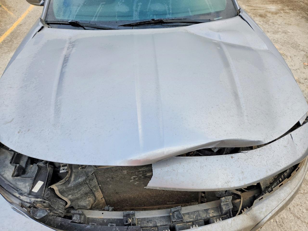 2015 Dodge Charger Se Серебряный vin: 2C3CDXBG3FH725895