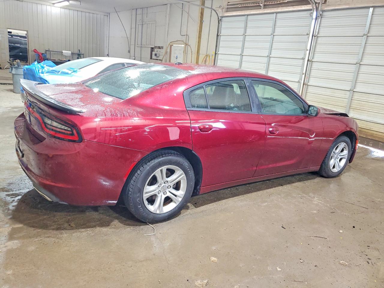 2019 Dodge Charger Sxt Burgundy vin: 2C3CDXBG3KH724983