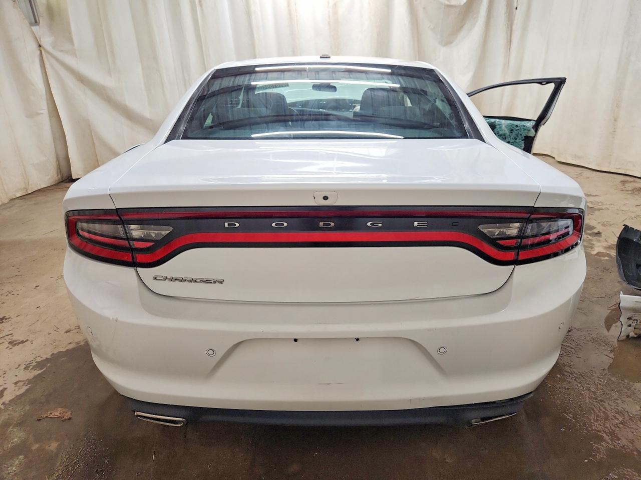 2022 Dodge Charger Sxt White vin: 2C3CDXBG3NH261649