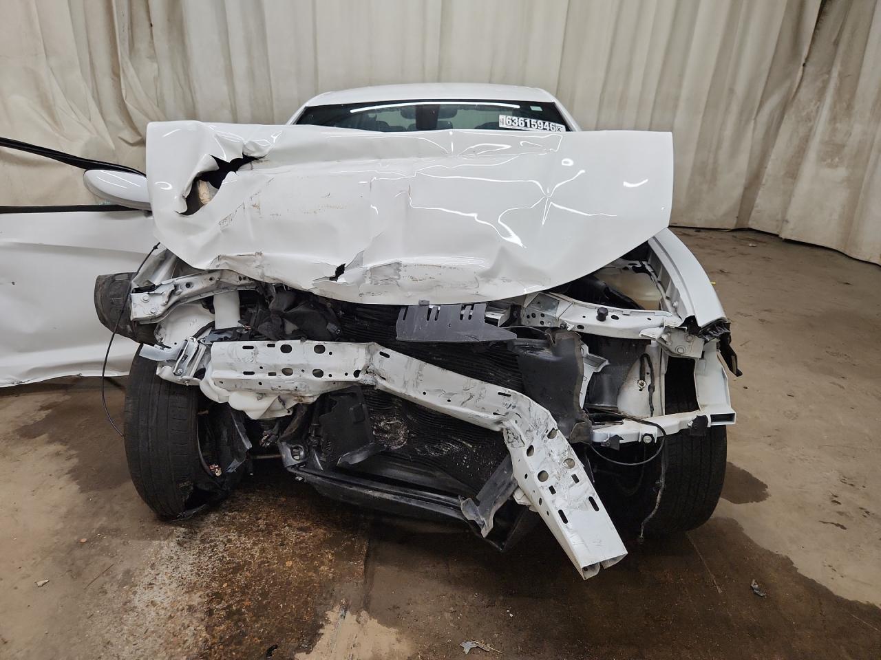 2022 Dodge Charger Sxt White vin: 2C3CDXBG3NH261649 Damage: Front Bumper Reinforcement, Broken, Replacement Required