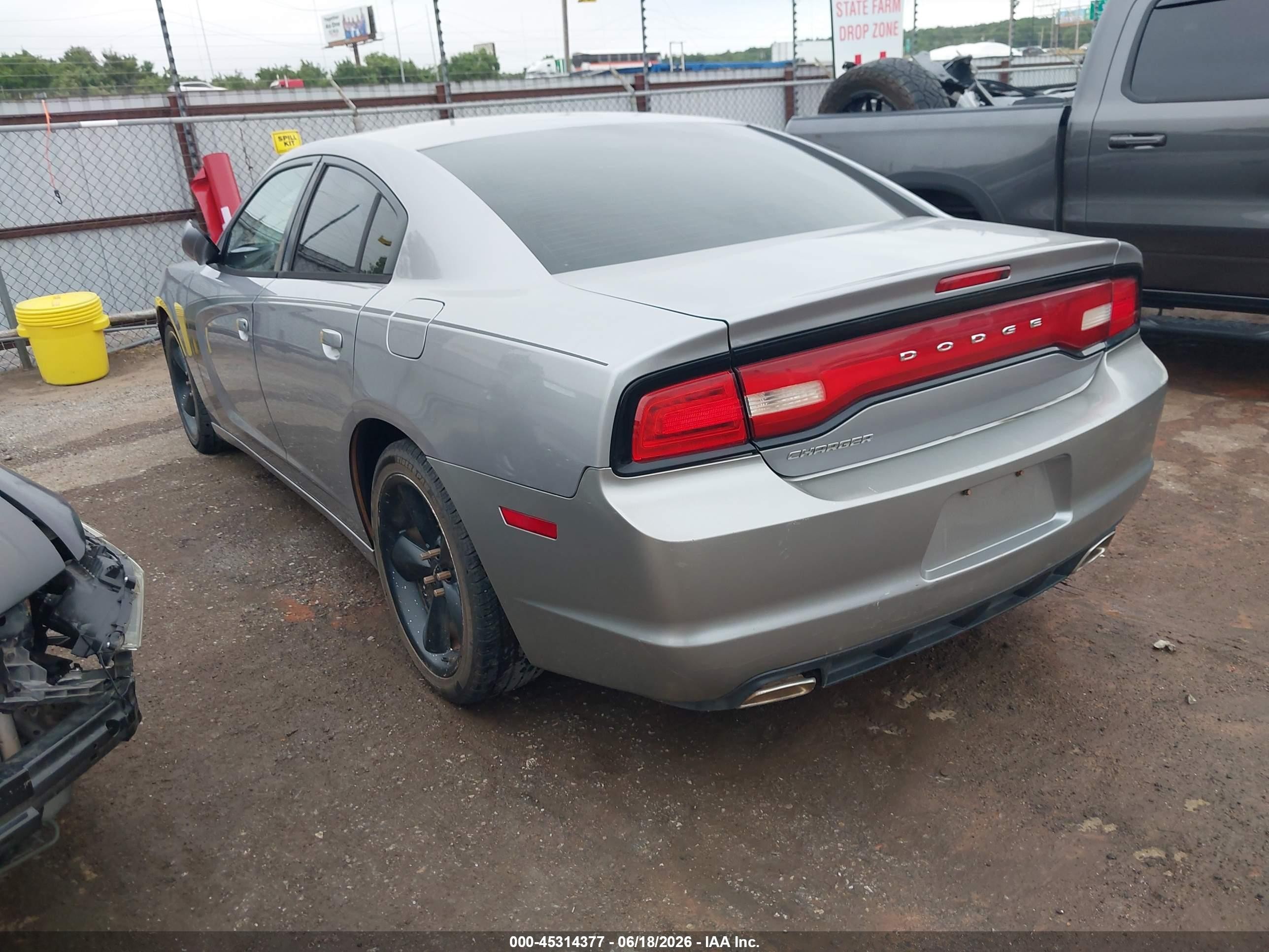 2013 Dodge Charger Se Silver vin: 2C3CDXBG4DH570352
