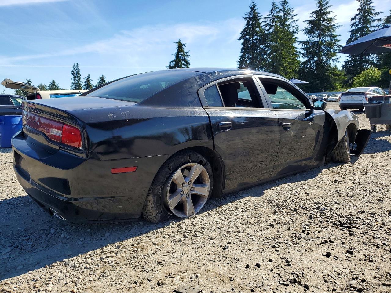 2013 Dodge Charger Se Черный vin: 2C3CDXBG4DH619565