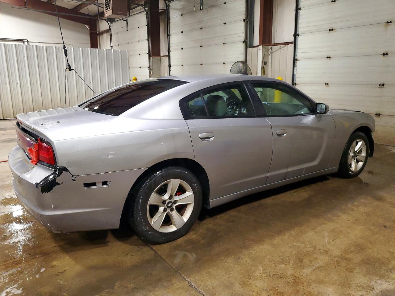 2013 Dodge Charger Se Silver vin: 2C3CDXBG4DH737552