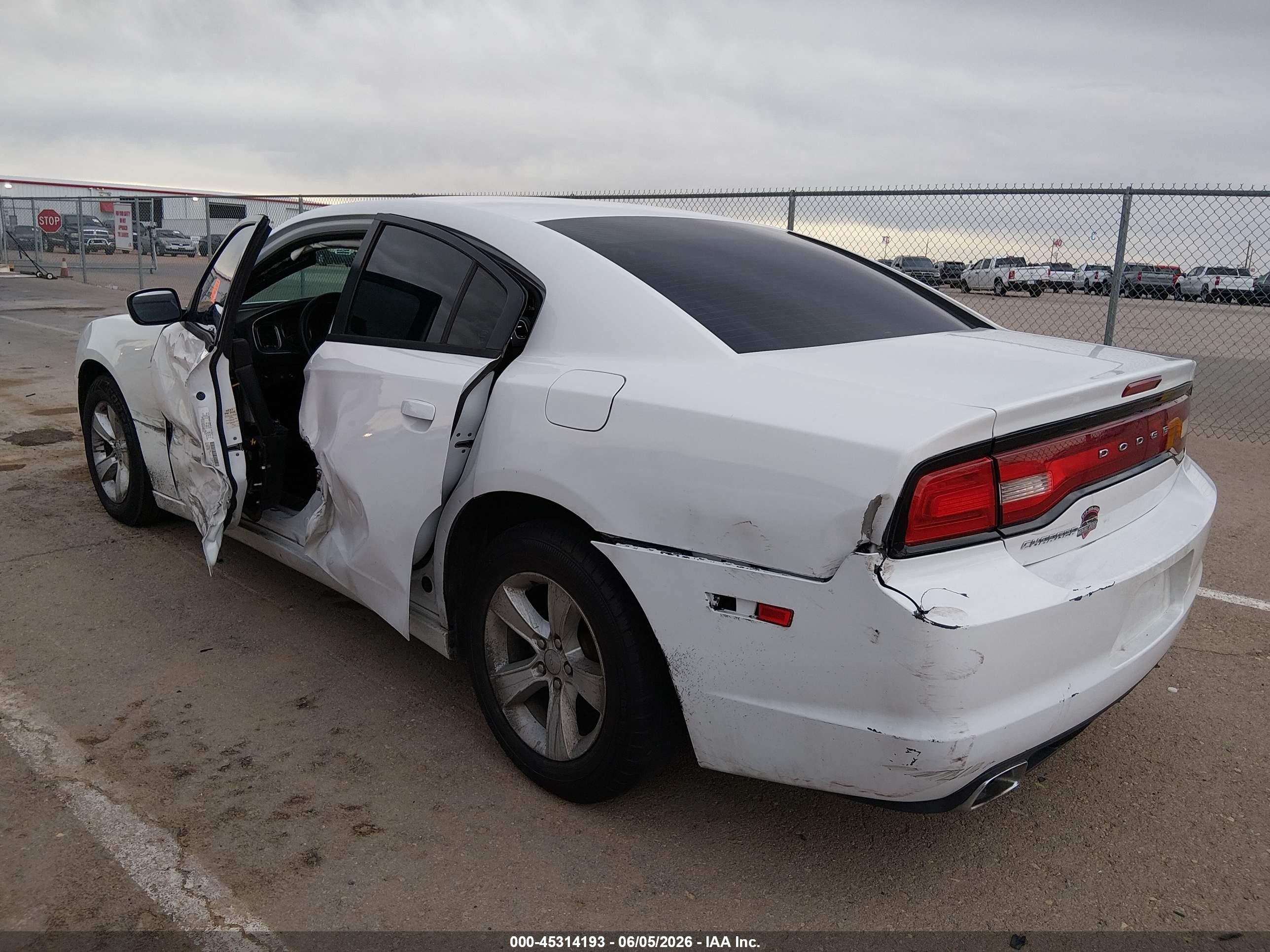 2014 Dodge Charger Se White vin: 2C3CDXBG4EH116832