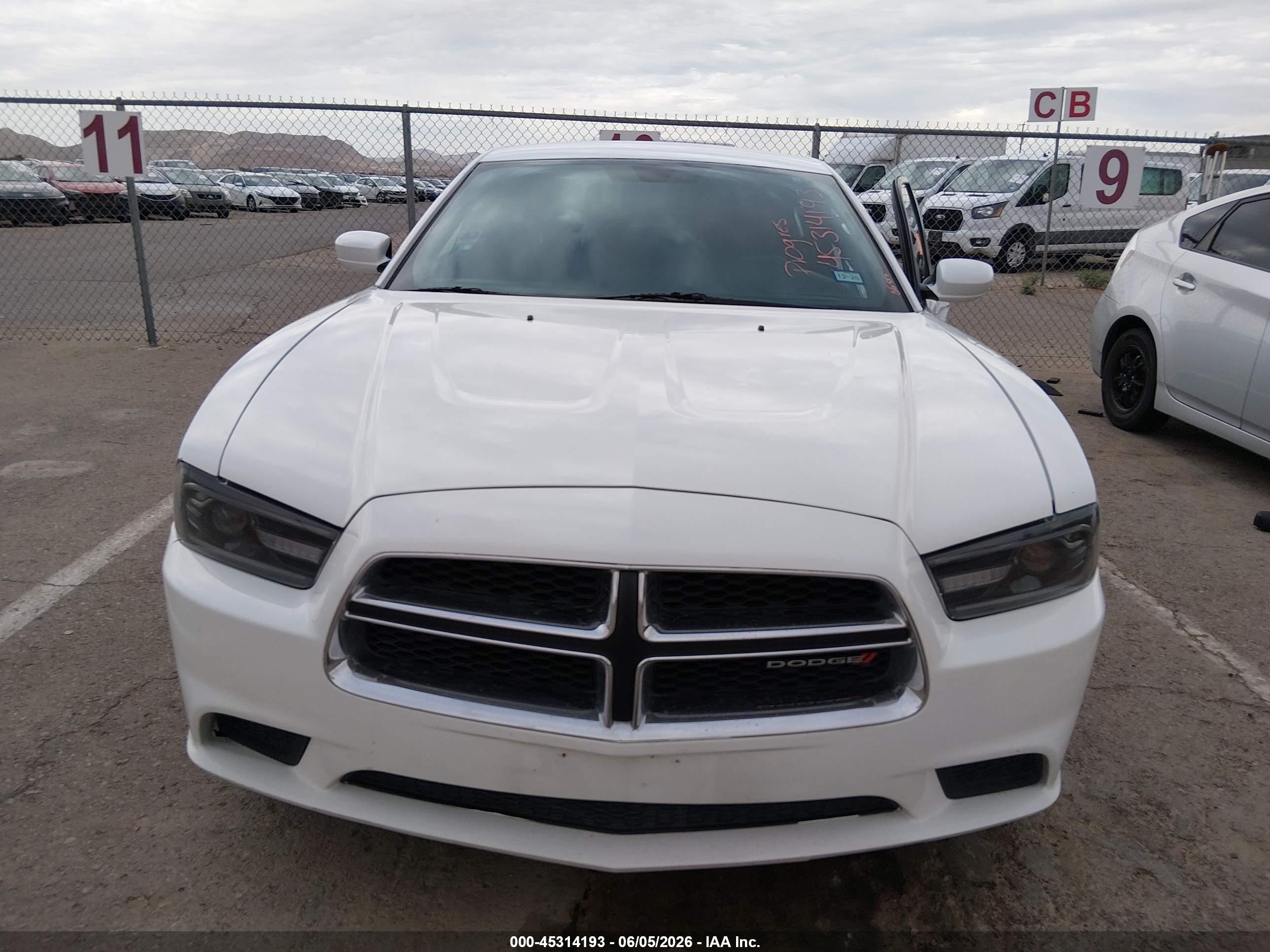 2014 Dodge Charger Se White vin: 2C3CDXBG4EH116832