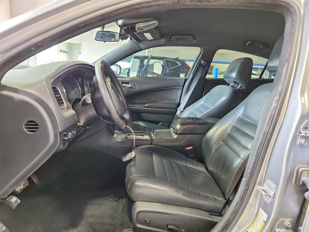 2014 Dodge Charger Se Серебряный vin: 2C3CDXBG4EH237389