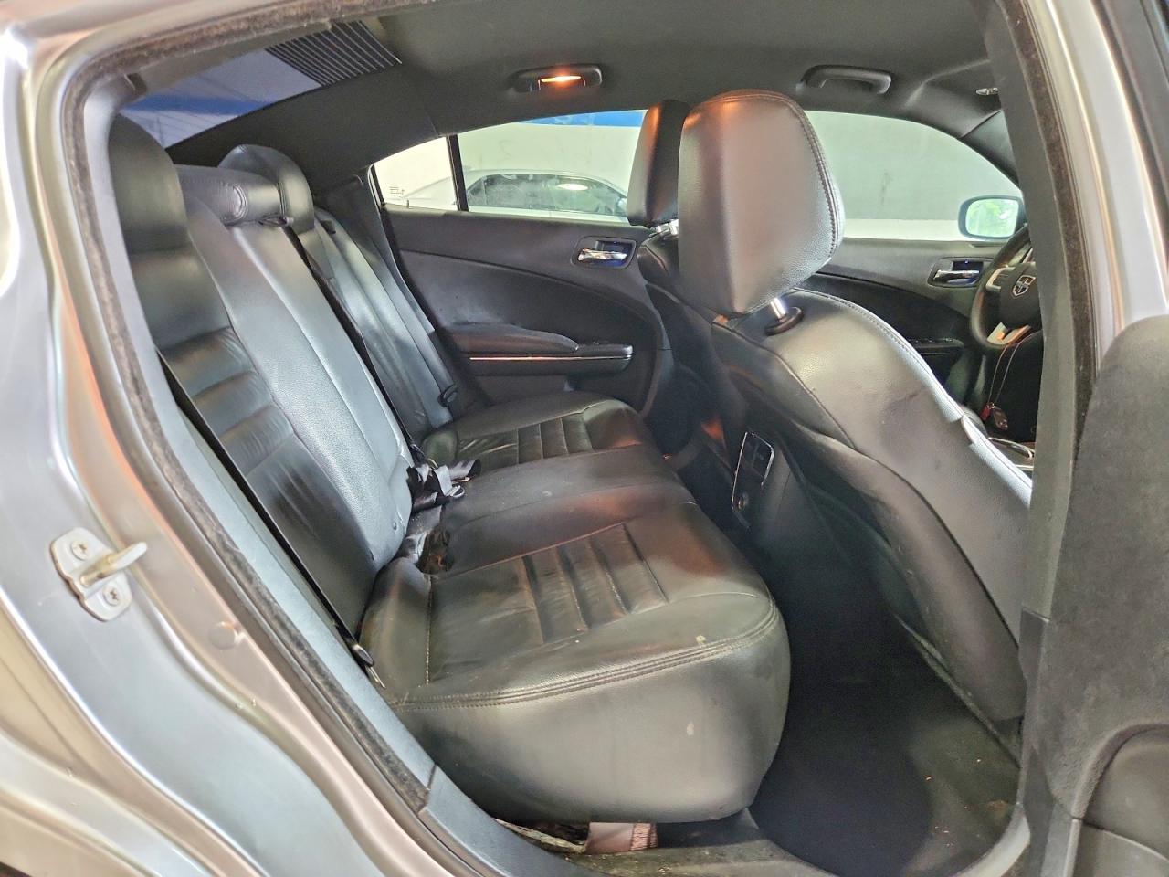 2014 Dodge Charger Se Серебряный vin: 2C3CDXBG4EH237389