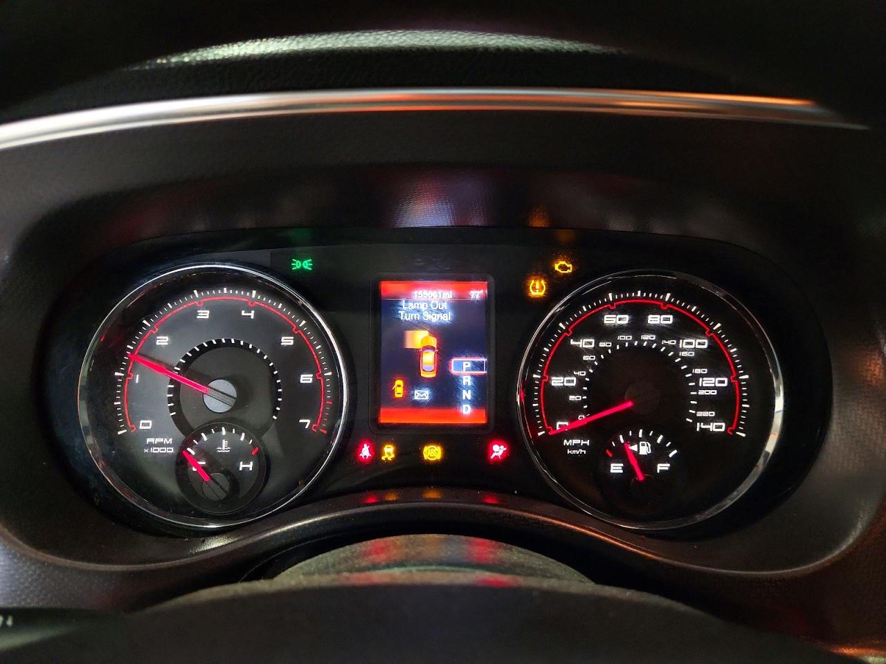 2014 Dodge Charger Se Серебряный vin: 2C3CDXBG4EH237389