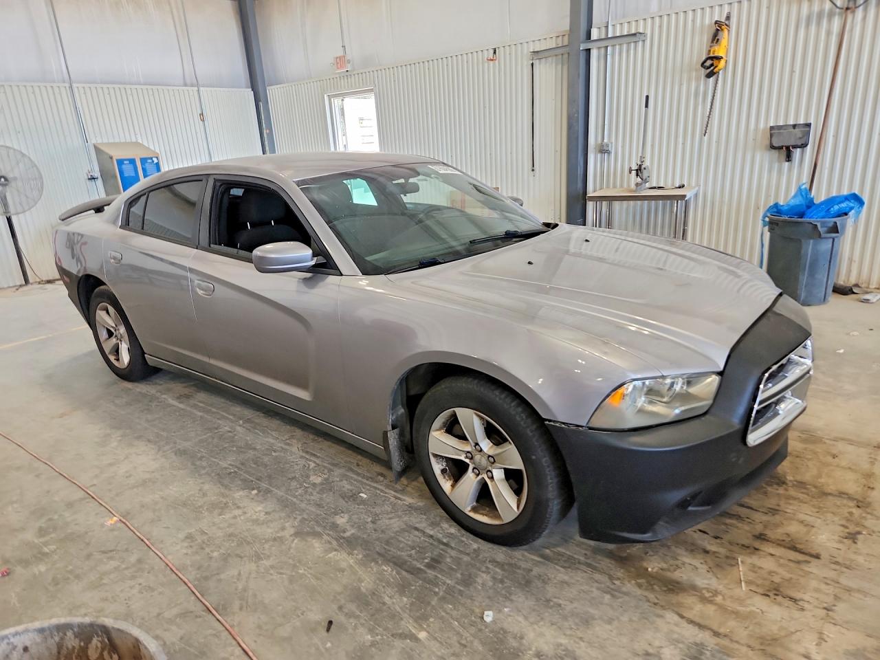 2014 Dodge Charger Se Серебряный vin: 2C3CDXBG4EH265368