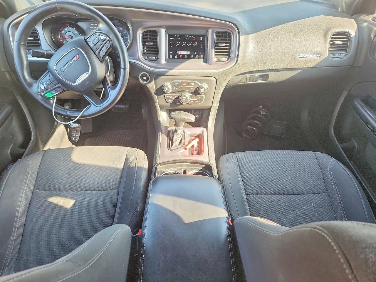 2019 Dodge Charger Sxt Черный vin: 2C3CDXBG4KH572387