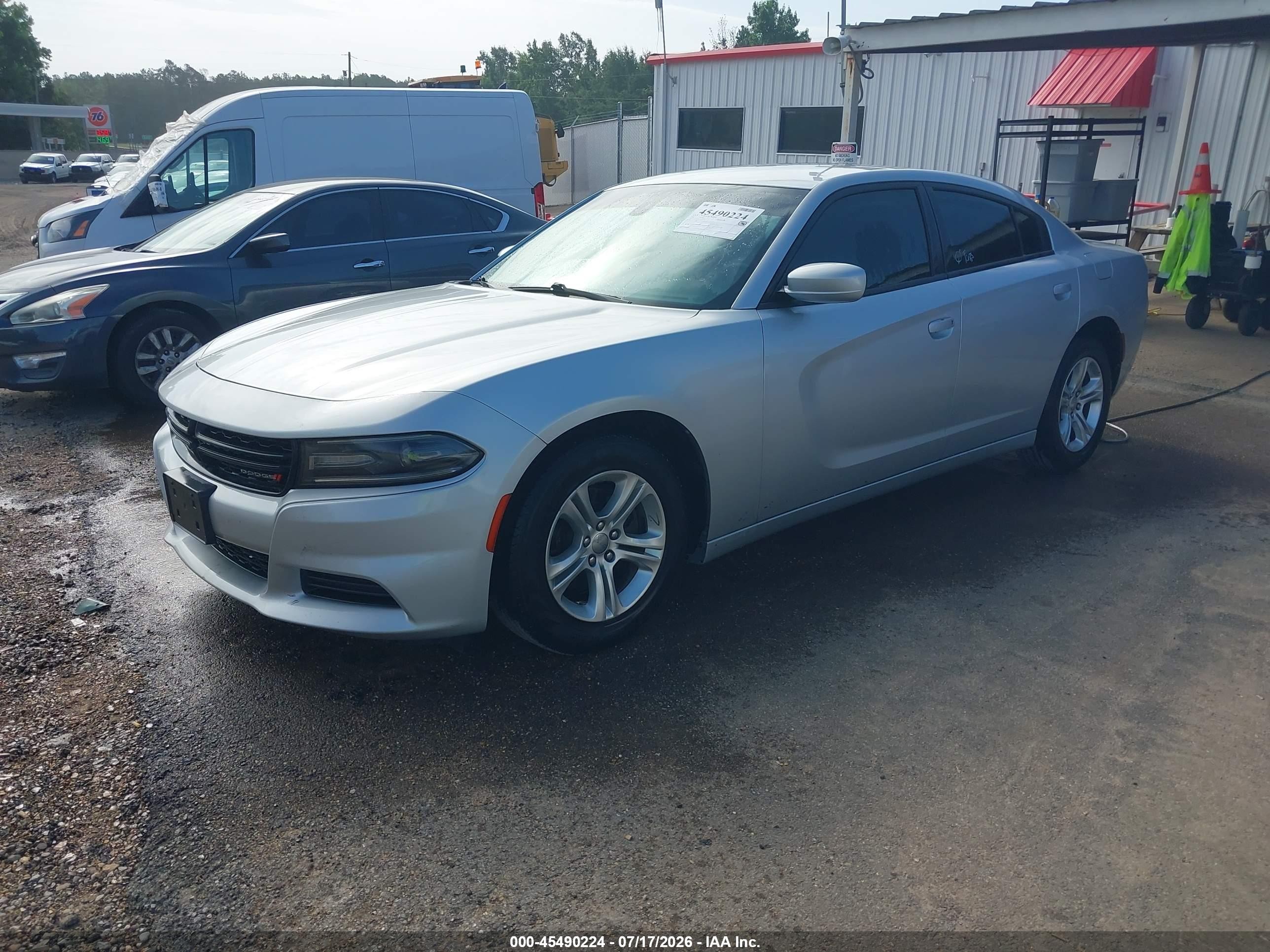 2020 Dodge Charger Sxt Rwd Silver vin: 2C3CDXBG4LH190104