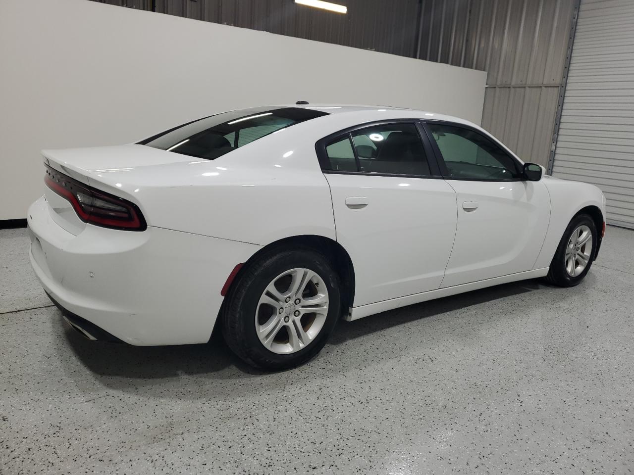 2021 Dodge Charger Sxt White vin: 2C3CDXBG4MH510801