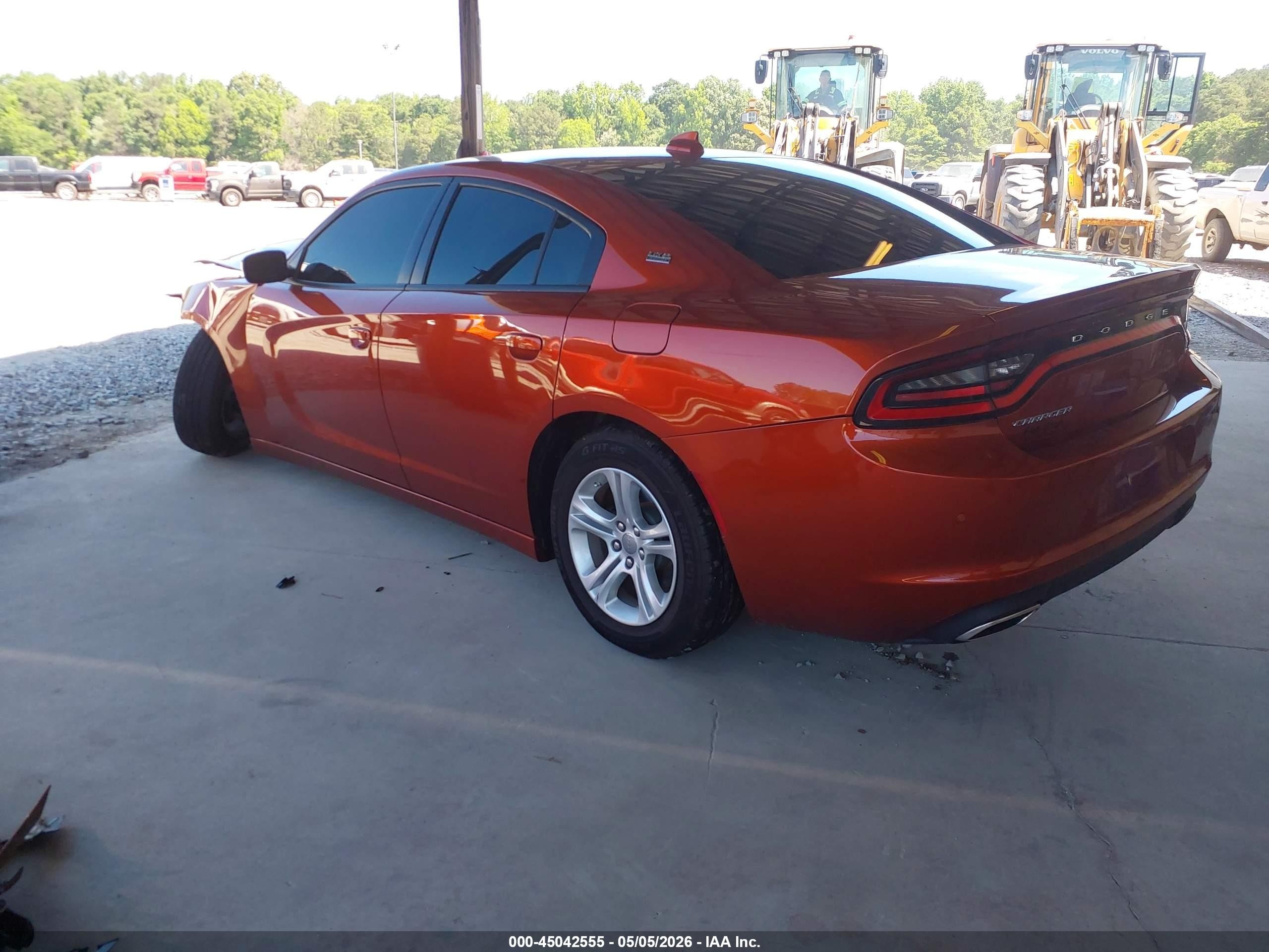 2023 Dodge Charger Sxt Orange vin: 2C3CDXBG4PH647516