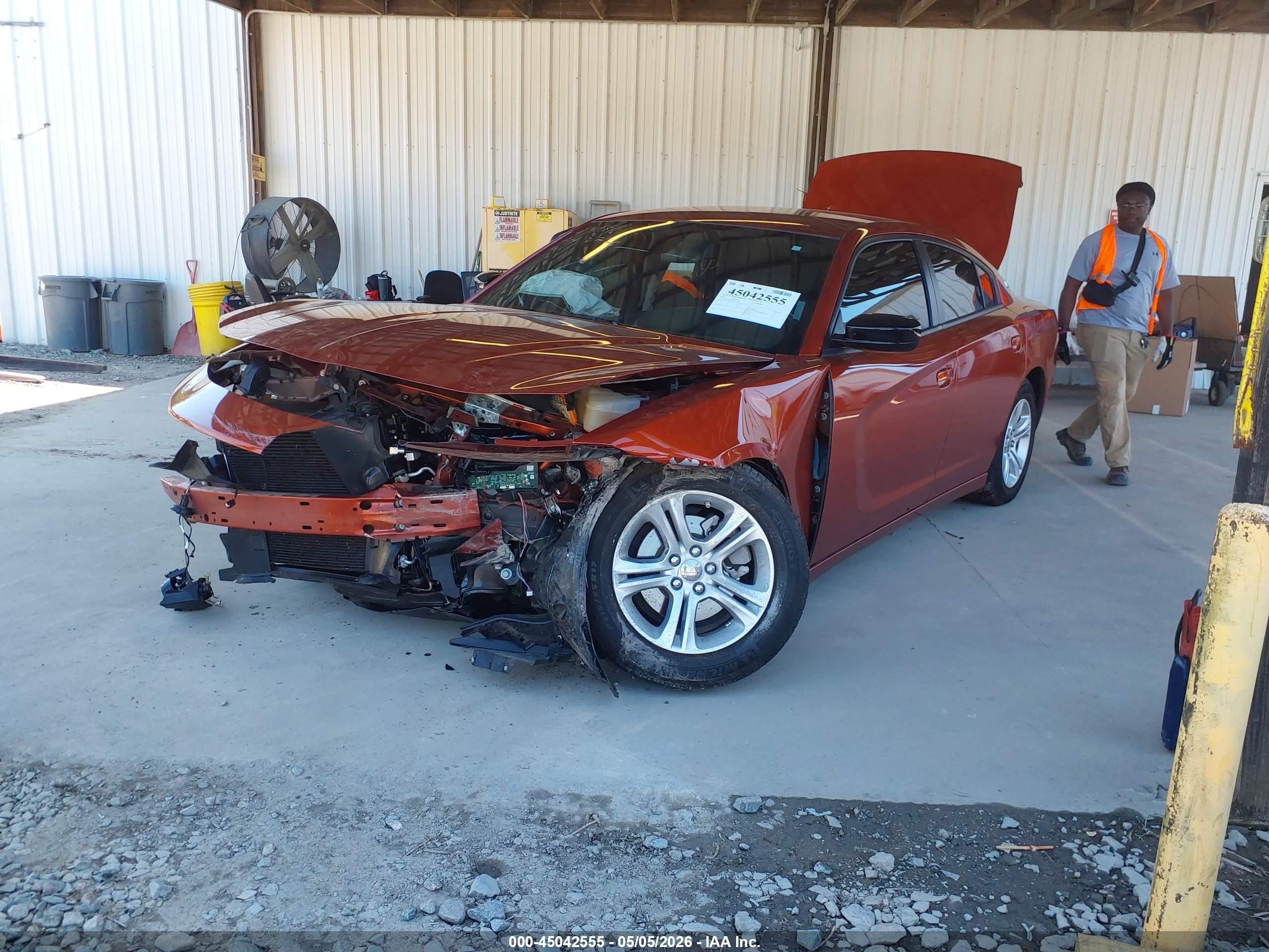 2023 Dodge Charger Sxt Orange vin: 2C3CDXBG4PH647516