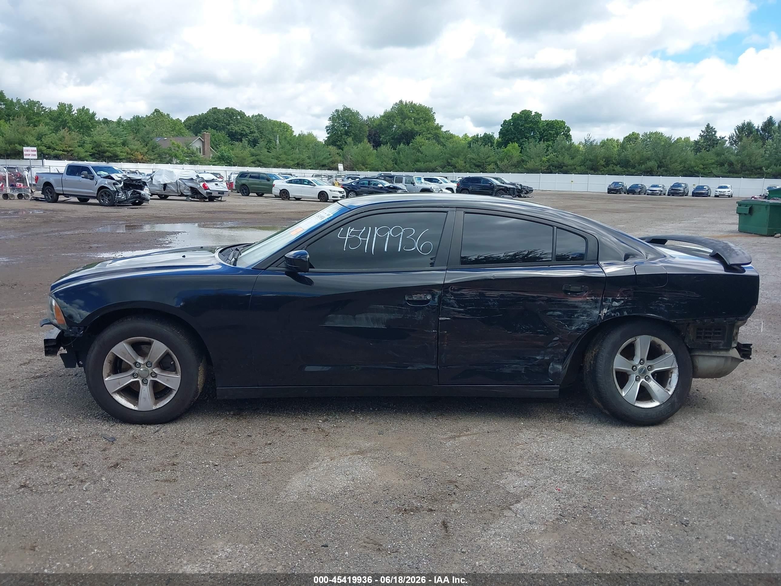 2013 Dodge Charger Se Black vin: 2C3CDXBG5DH555004