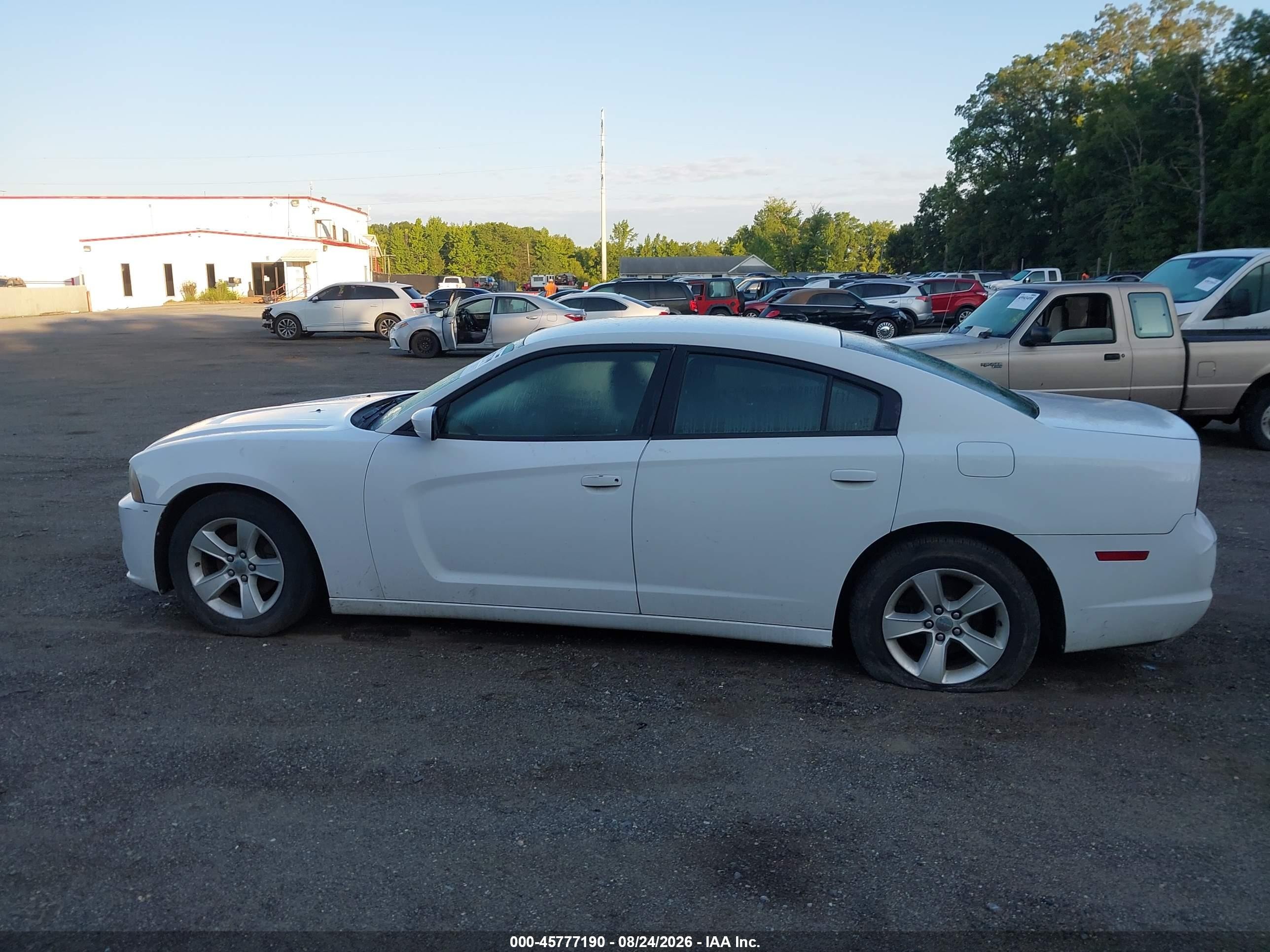 2014 Dodge Charger Se White vin: 2C3CDXBG5EH129170