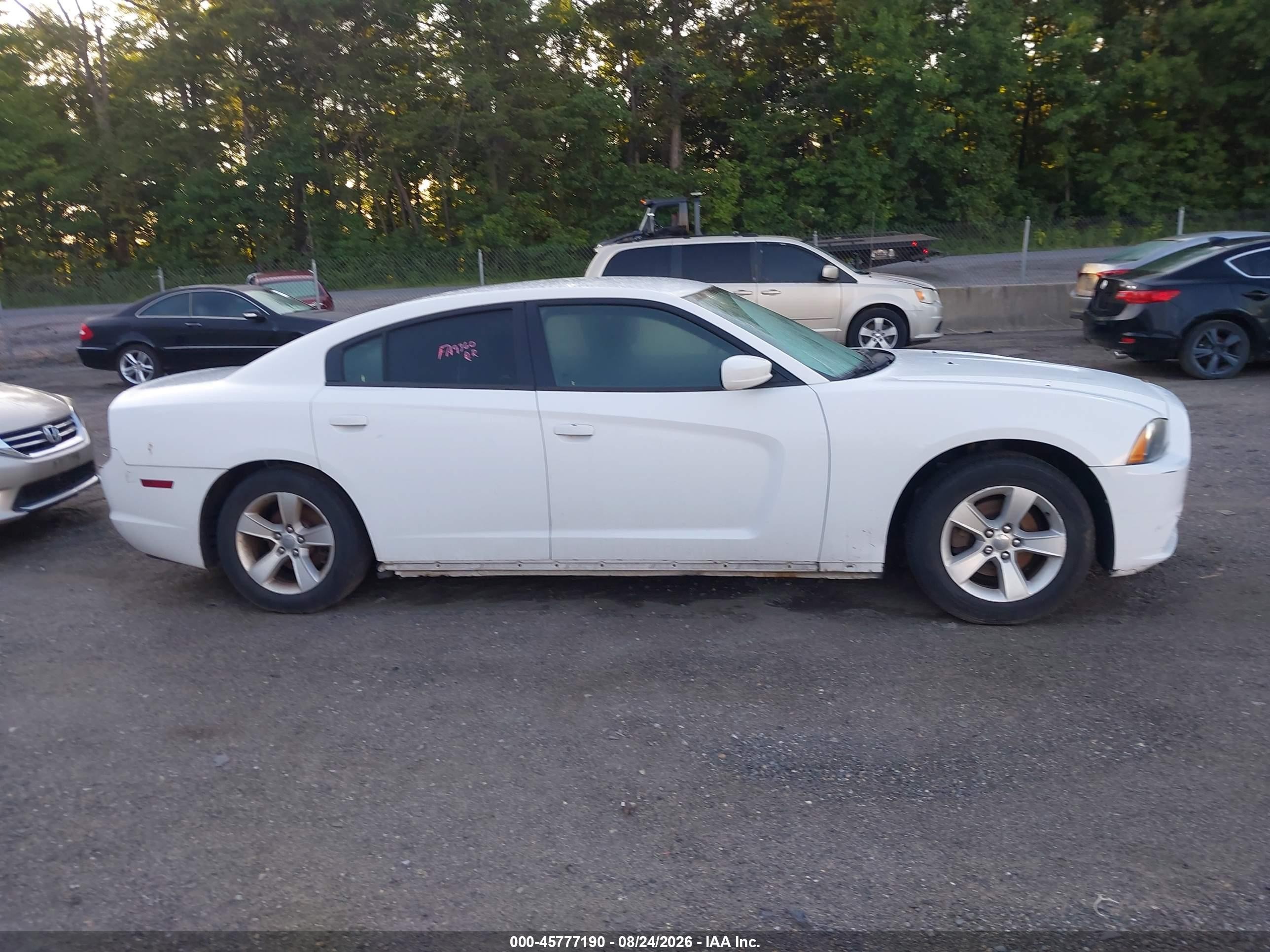 2014 Dodge Charger Se White vin: 2C3CDXBG5EH129170