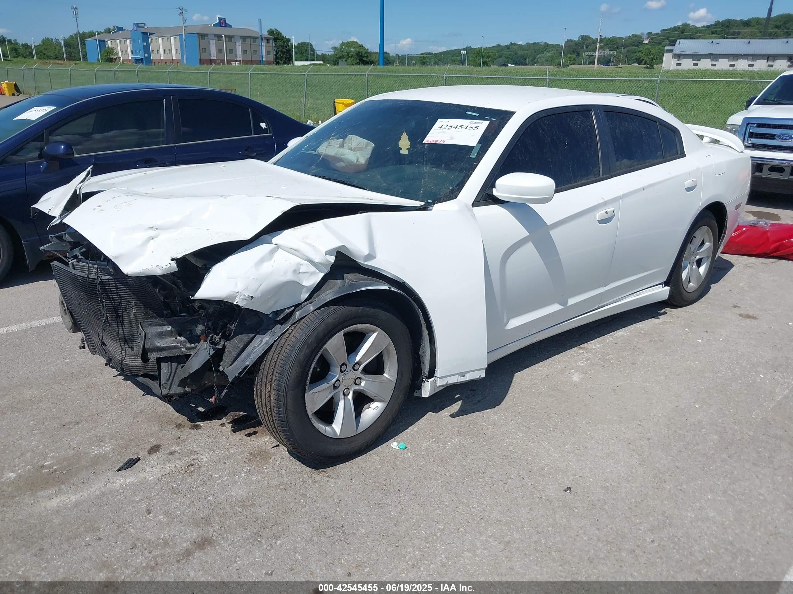 2014 Dodge Charger Se White vin: 2C3CDXBG5EH145580