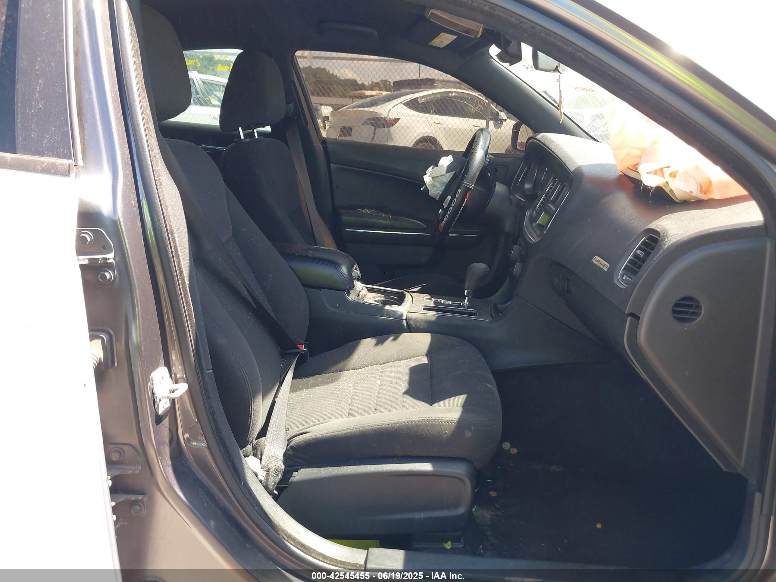 2014 Dodge Charger Se White vin: 2C3CDXBG5EH145580