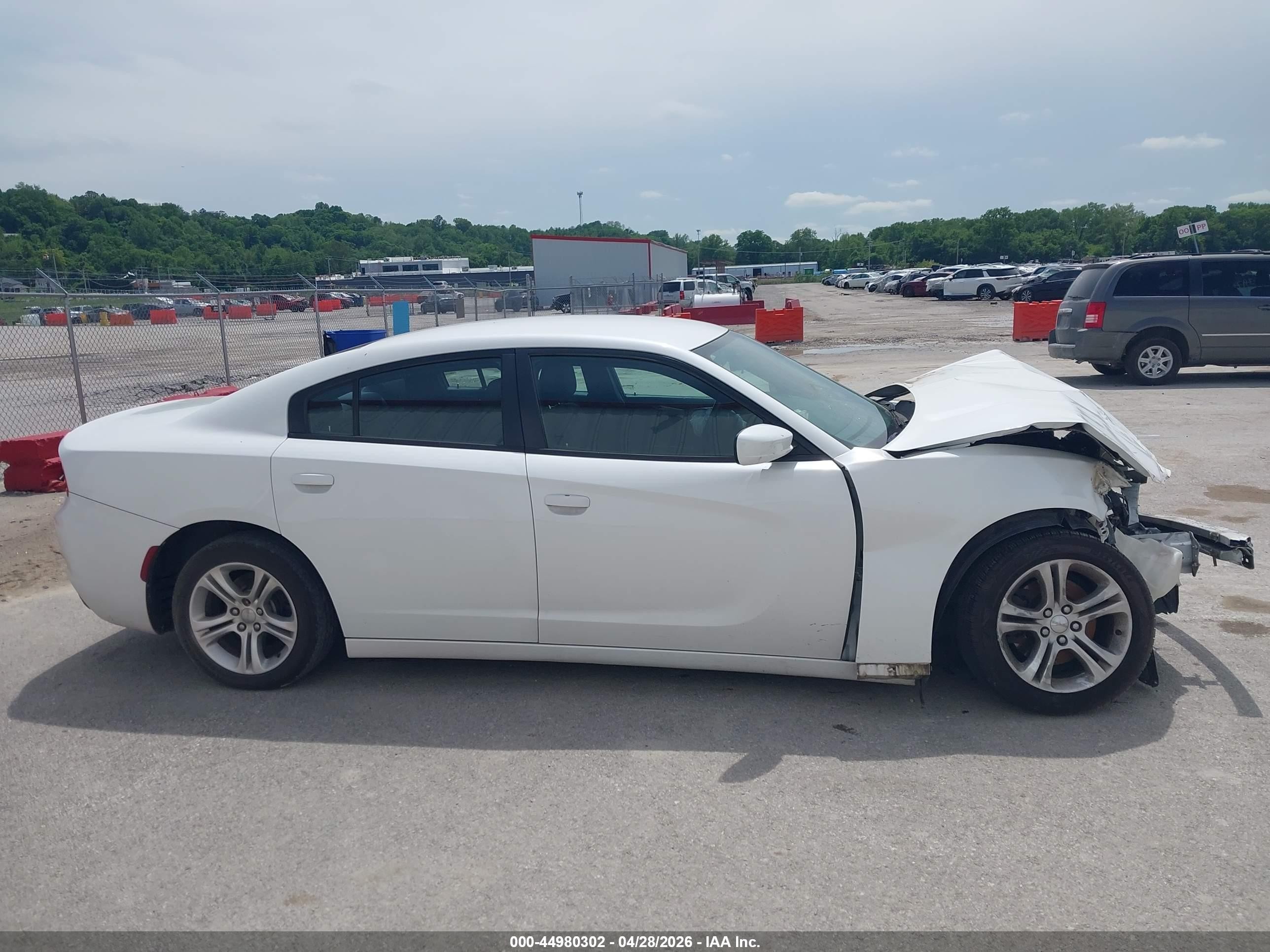 2015 Dodge Charger Se White vin: 2C3CDXBG5FH925287