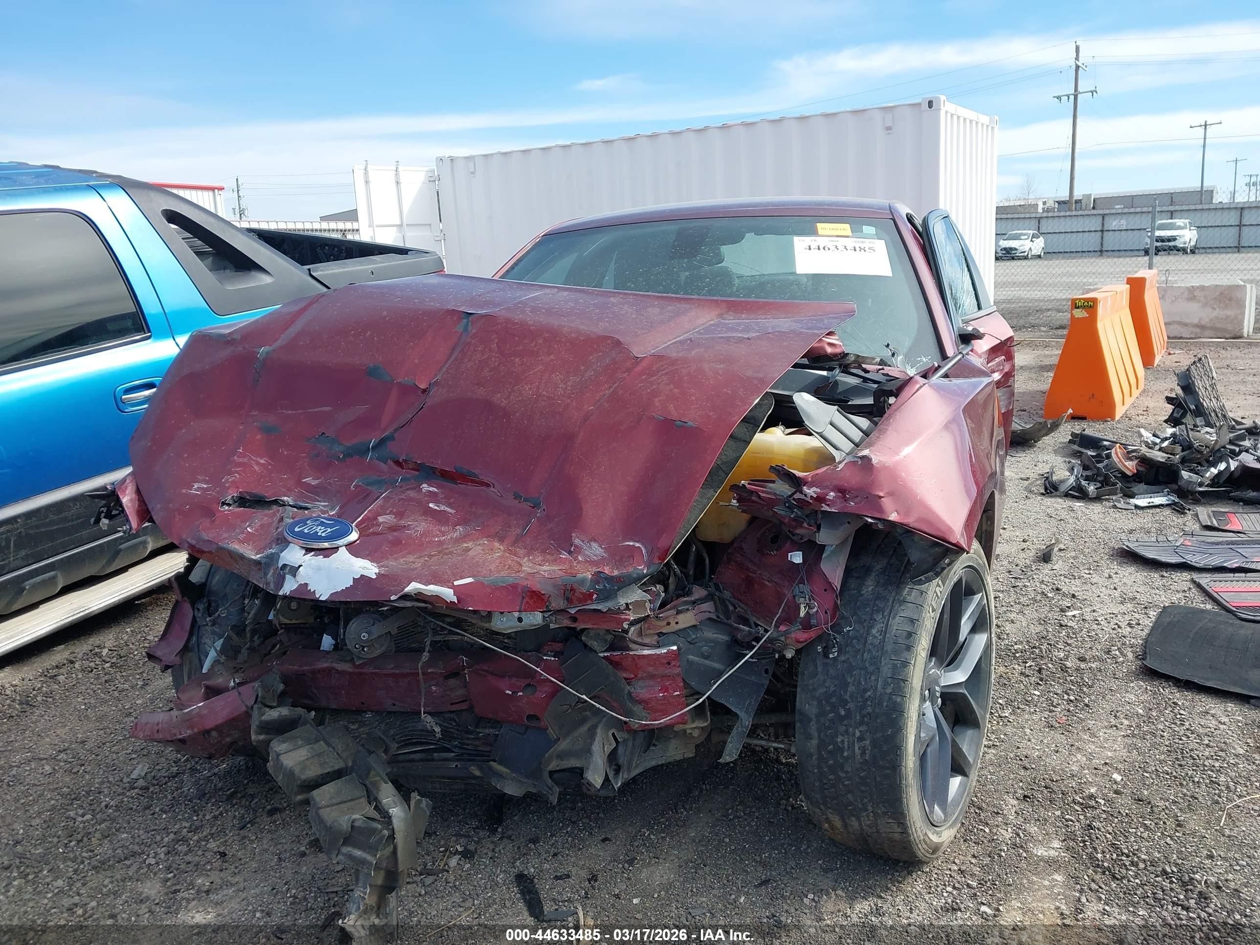 2019 Dodge Charger Sxt Rwd Burgundy vin: 2C3CDXBG5KH726055