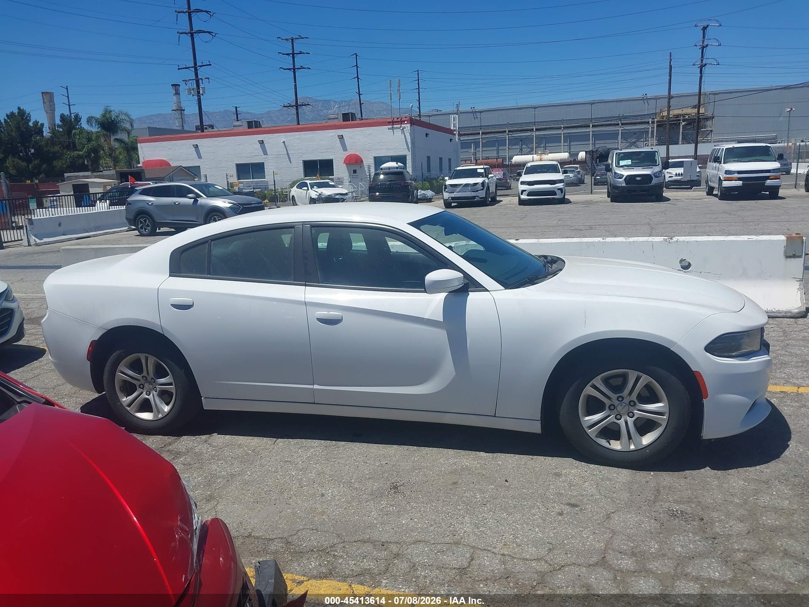 2020 Dodge Charger Sxt Rwd White vin: 2C3CDXBG5LH100443