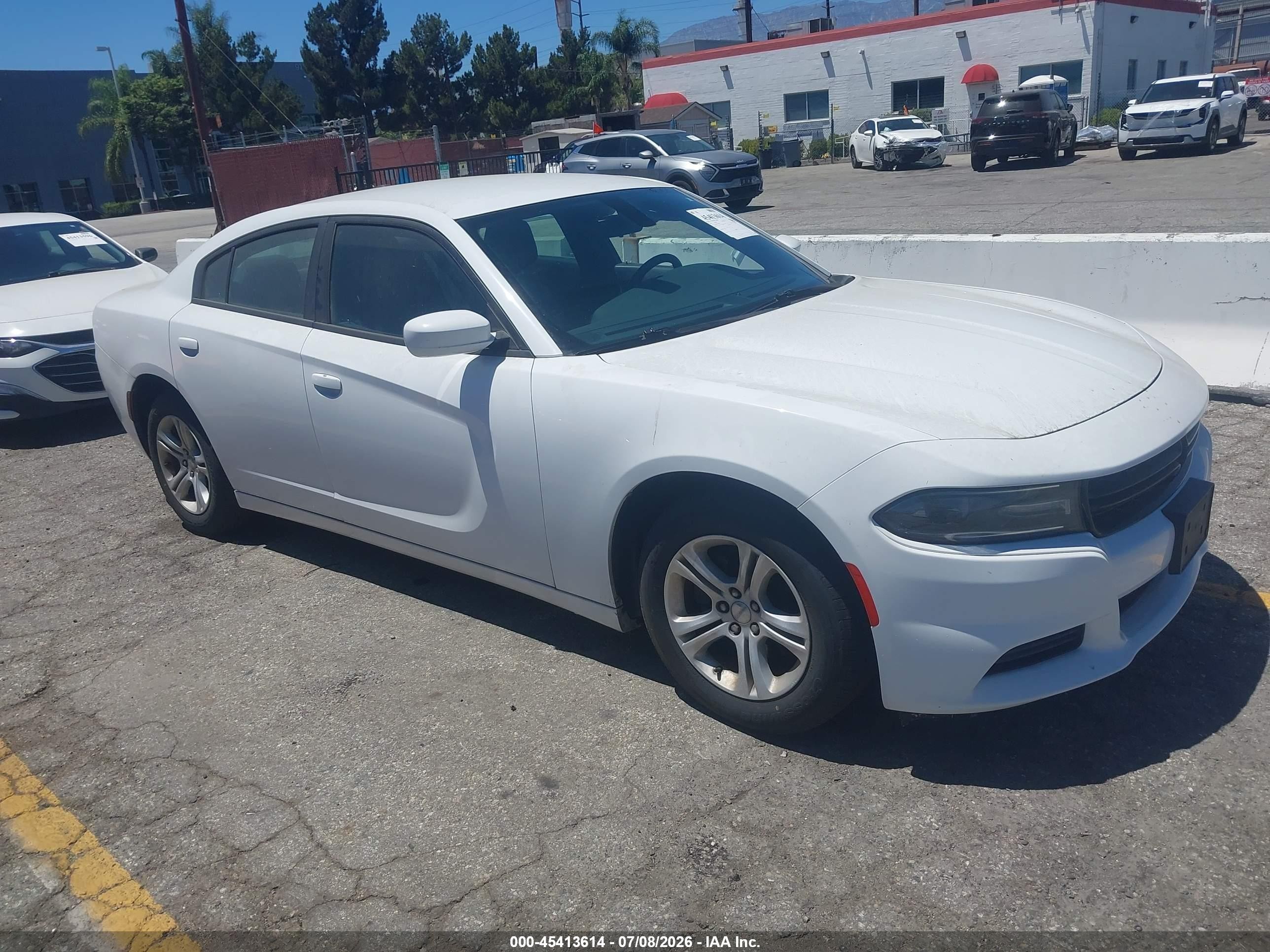 2020 Dodge Charger Sxt Rwd Белый vin: 2C3CDXBG5LH100443