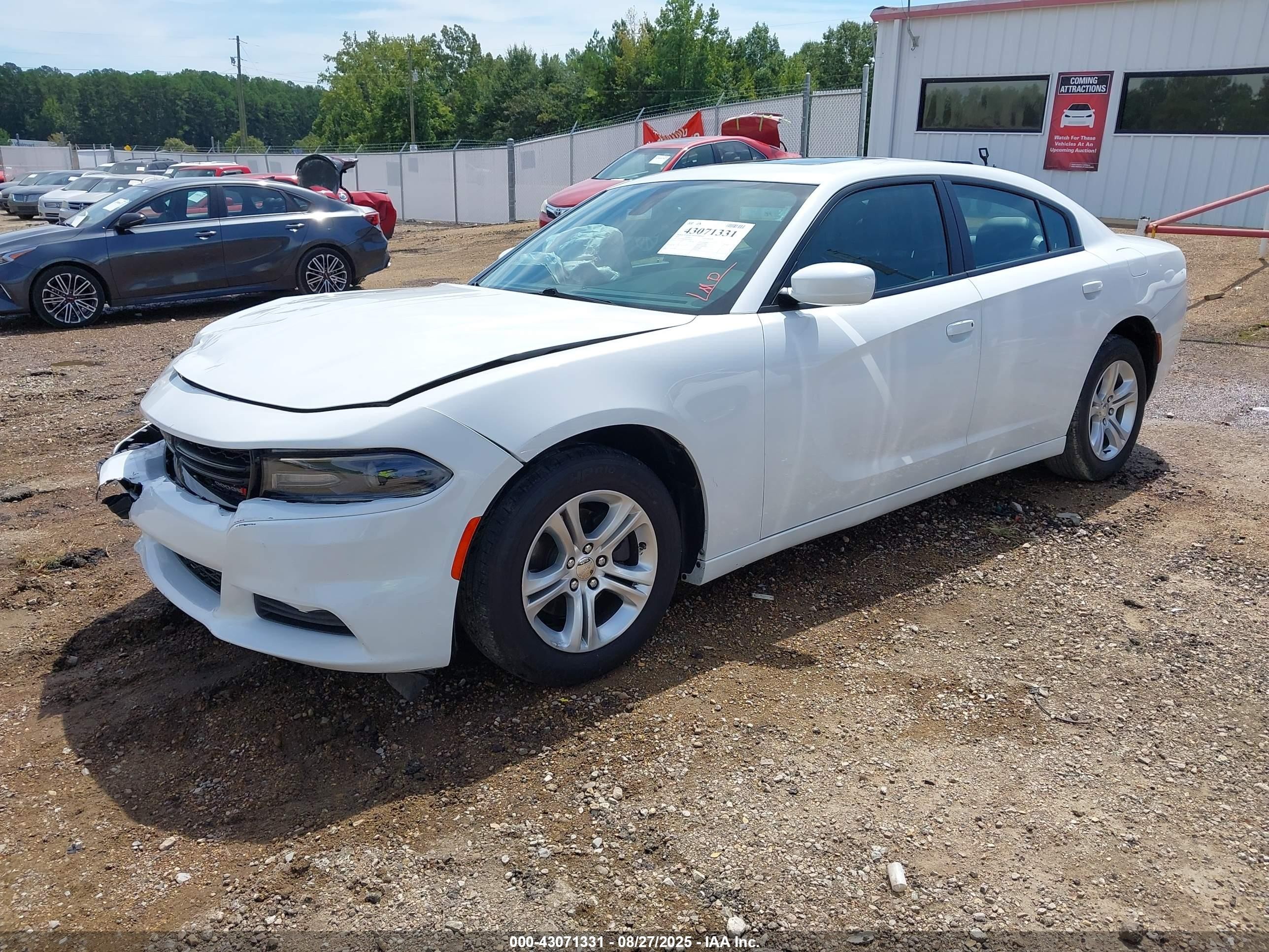 2021 Dodge Charger Sxt Rwd Белый vin: 2C3CDXBG5MH548103