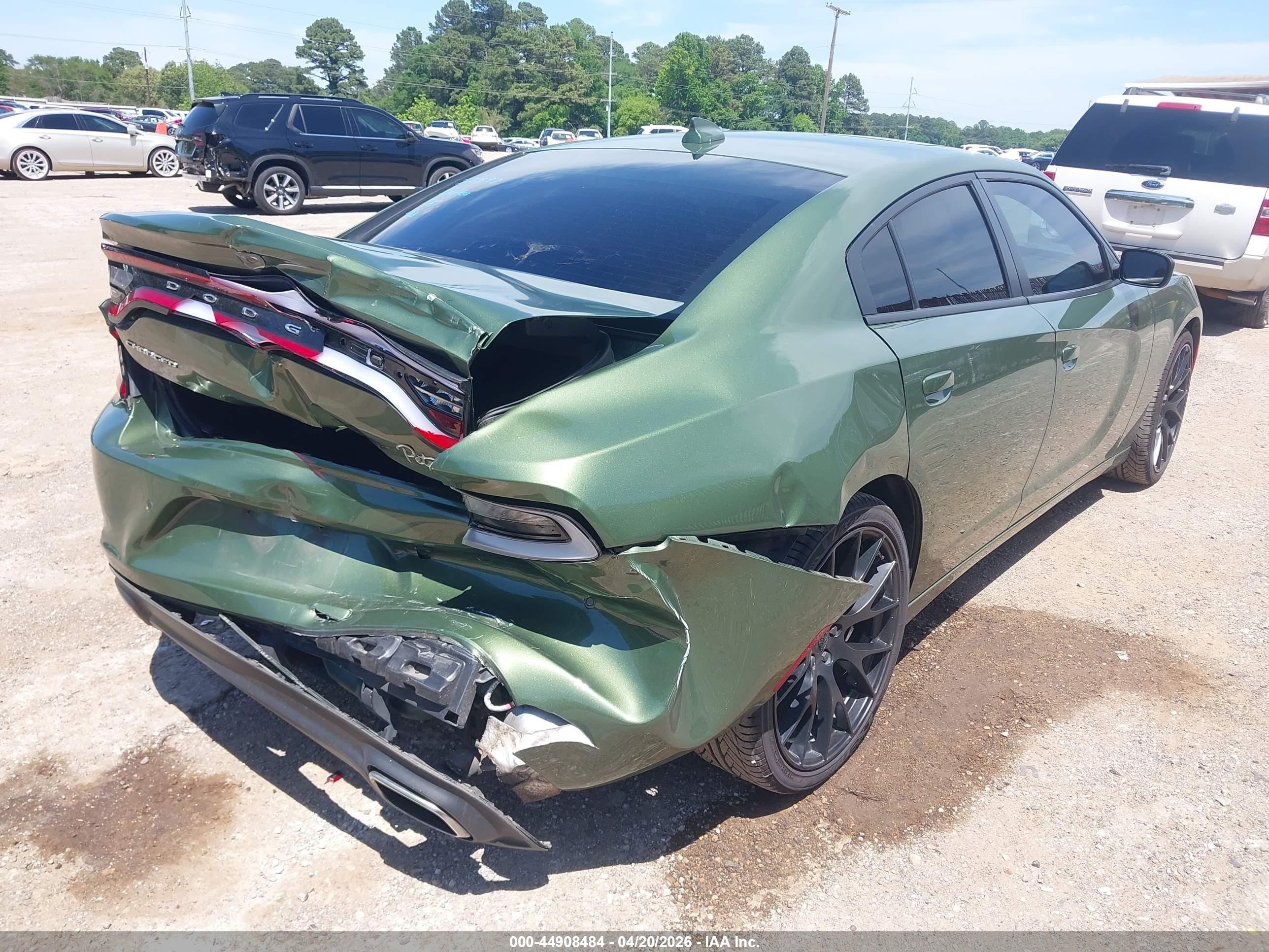 2023 Dodge Charger Sxt Green vin: 2C3CDXBG5PH657066