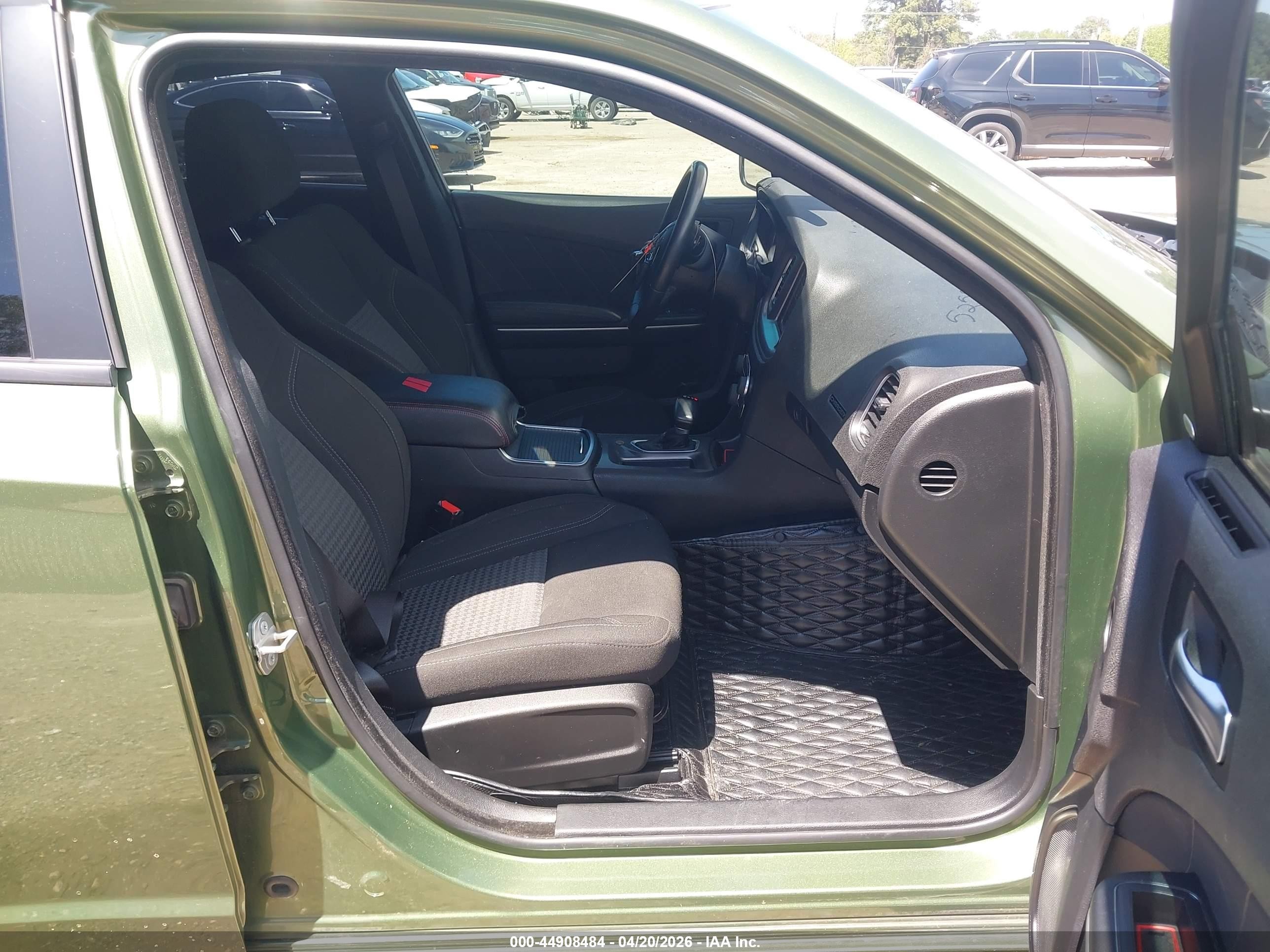 2023 Dodge Charger Sxt Green vin: 2C3CDXBG5PH657066
