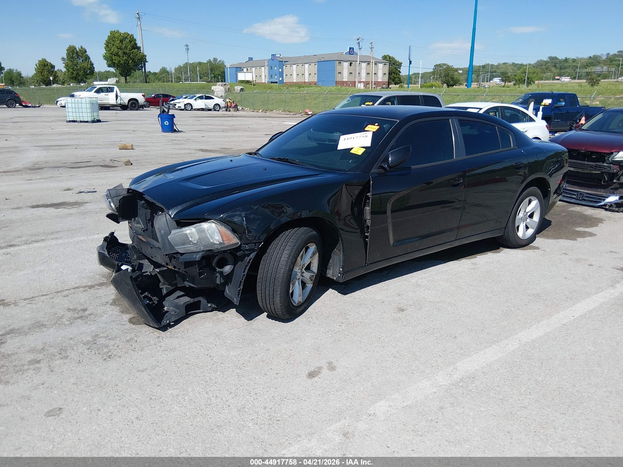 2013 Dodge Charger Se Черный vin: 2C3CDXBG6DH624587