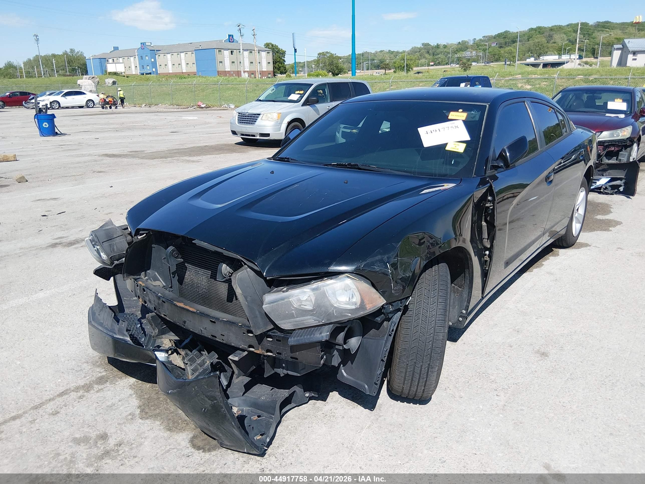 2013 Dodge Charger Se Черный vin: 2C3CDXBG6DH624587
