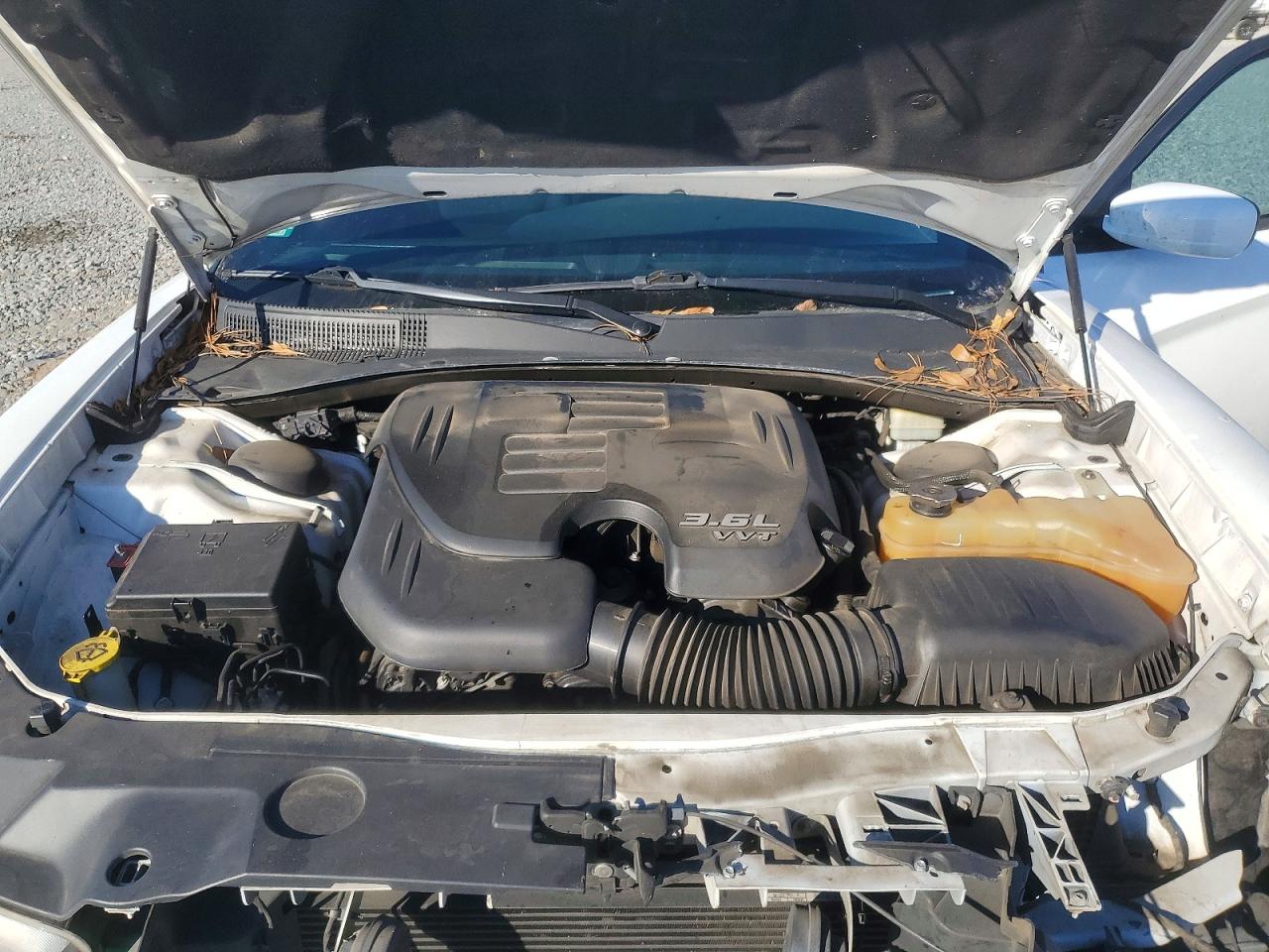 2013 Dodge Charger Se Белый vin: 2C3CDXBG6DH729663