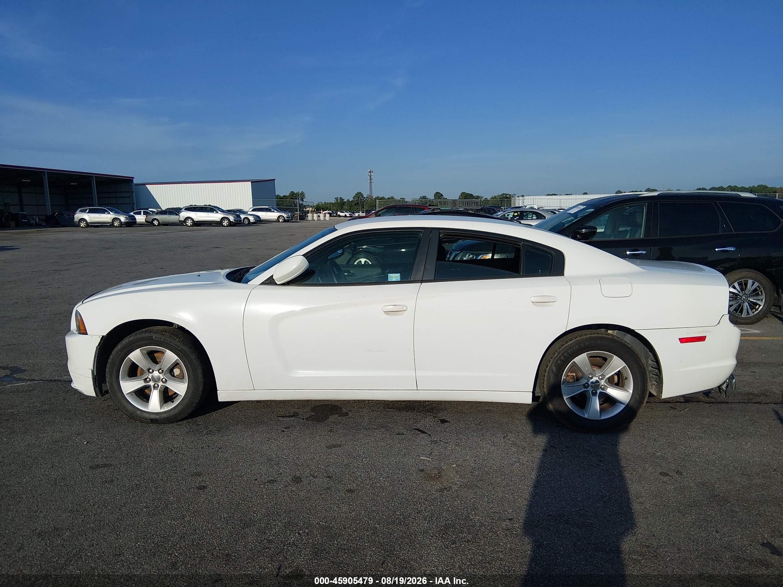 2014 Dodge Charger Se Белый vin: 2C3CDXBG6EH185120