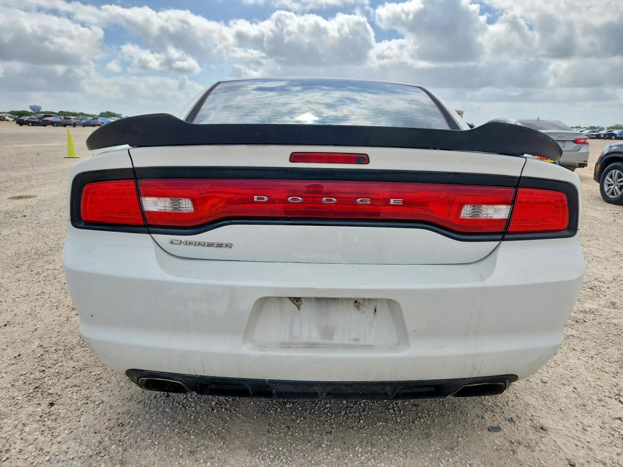 2014 Dodge Charger Se Белый vin: 2C3CDXBG6EH307006