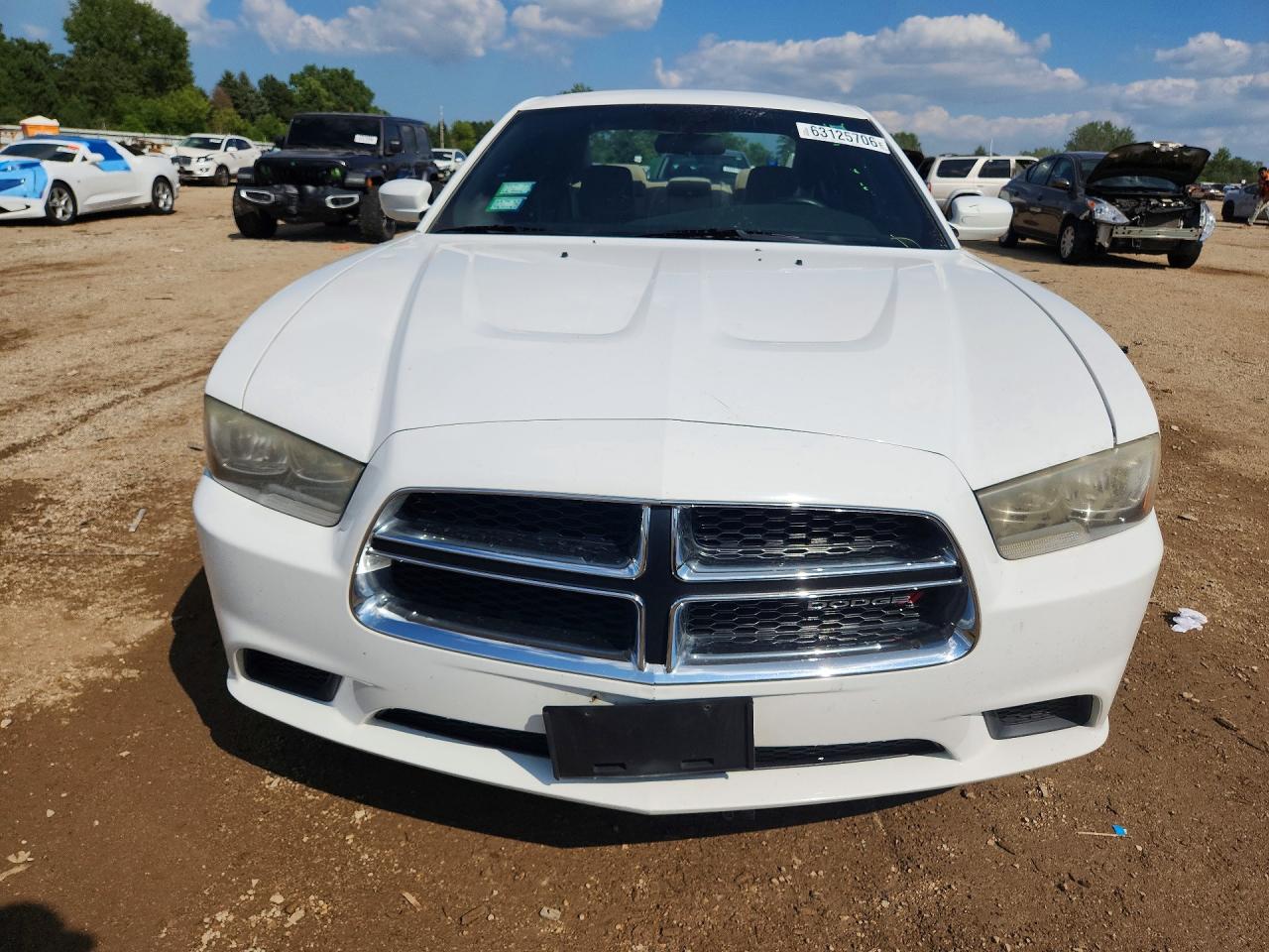 2014 Dodge Charger Se Белый vin: 2C3CDXBG6EH307863