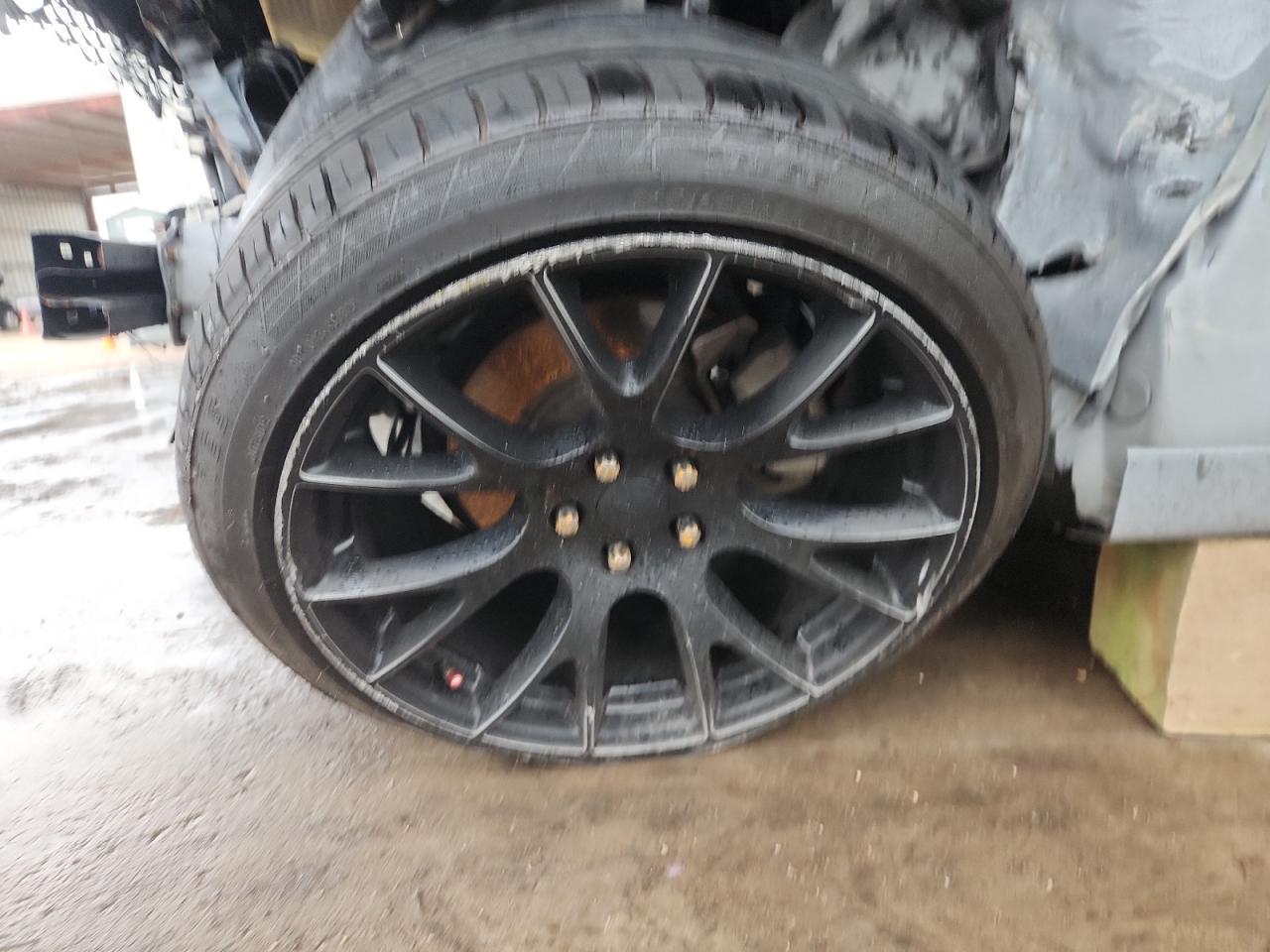 2022 Dodge Charger Sxt Gray vin: 2C3CDXBG6NH197445 Damage: Left Front Wheel, Curb Rash, > 12 Inches
