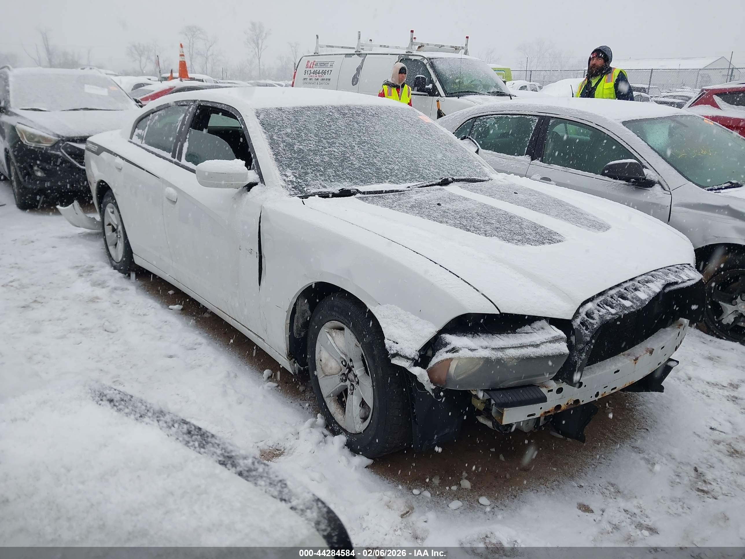 2013 Dodge Charger Se Белый vin: 2C3CDXBG7DH522893