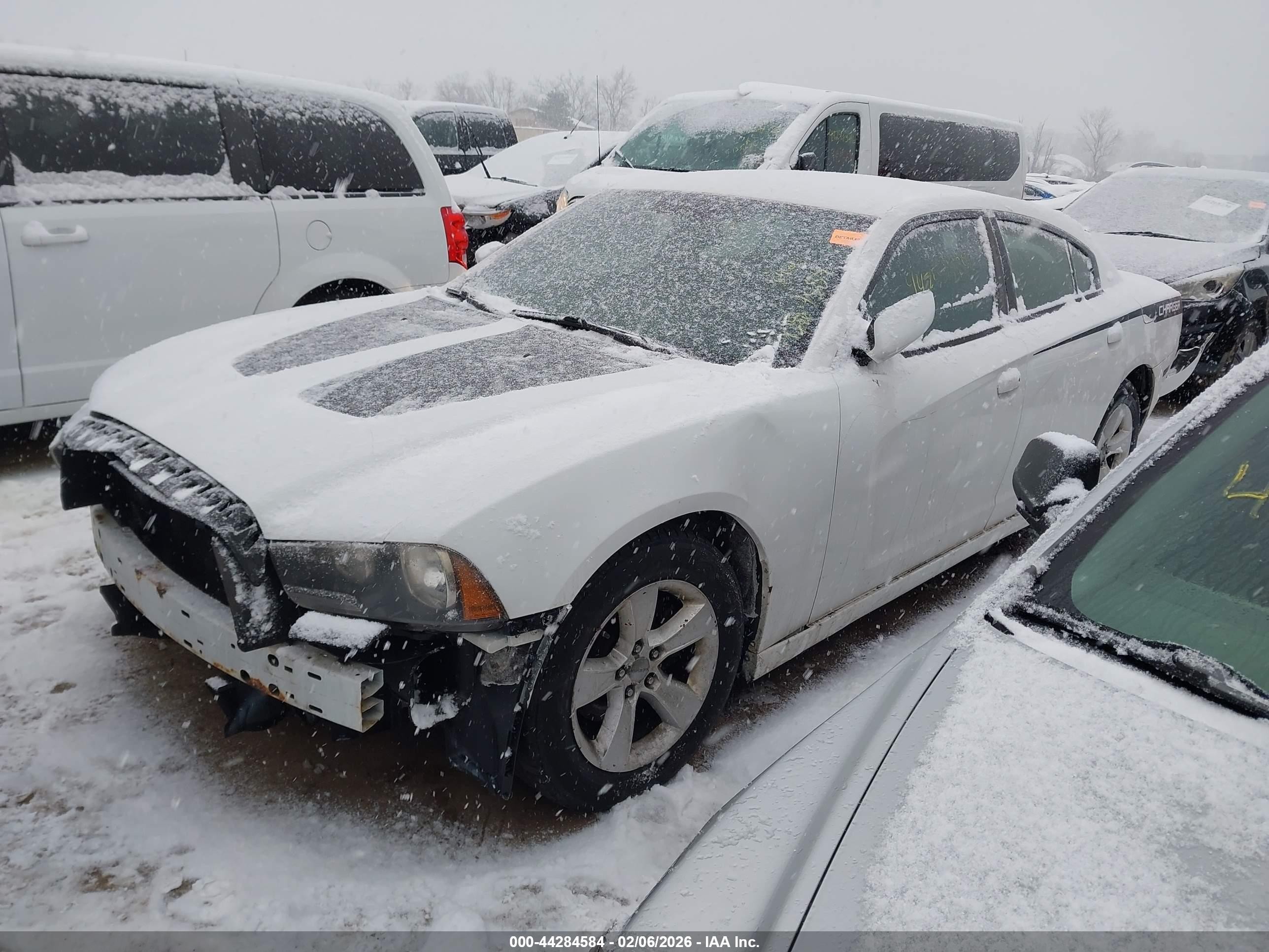 2013 Dodge Charger Se Белый vin: 2C3CDXBG7DH522893