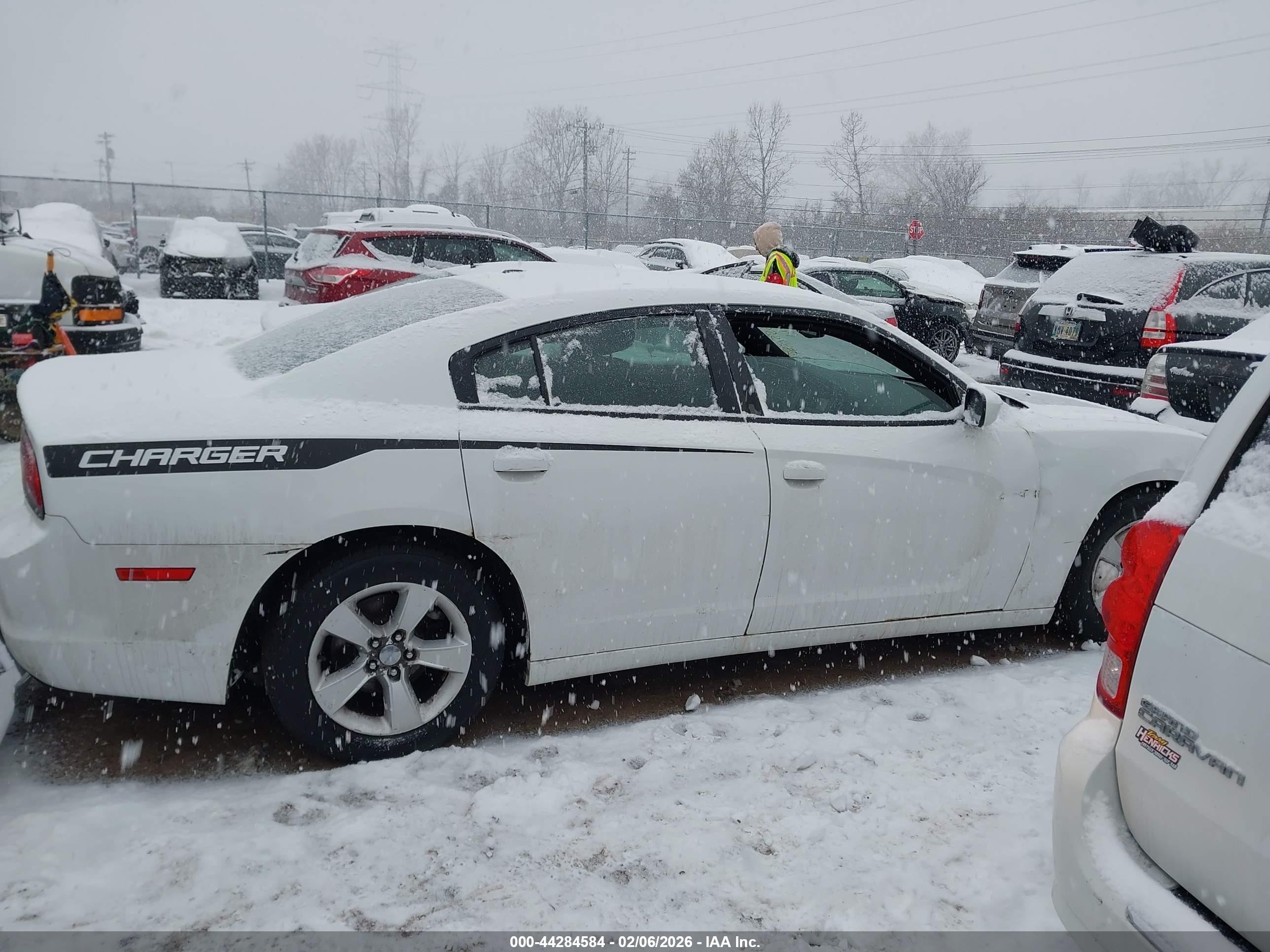 2013 Dodge Charger Se Белый vin: 2C3CDXBG7DH522893