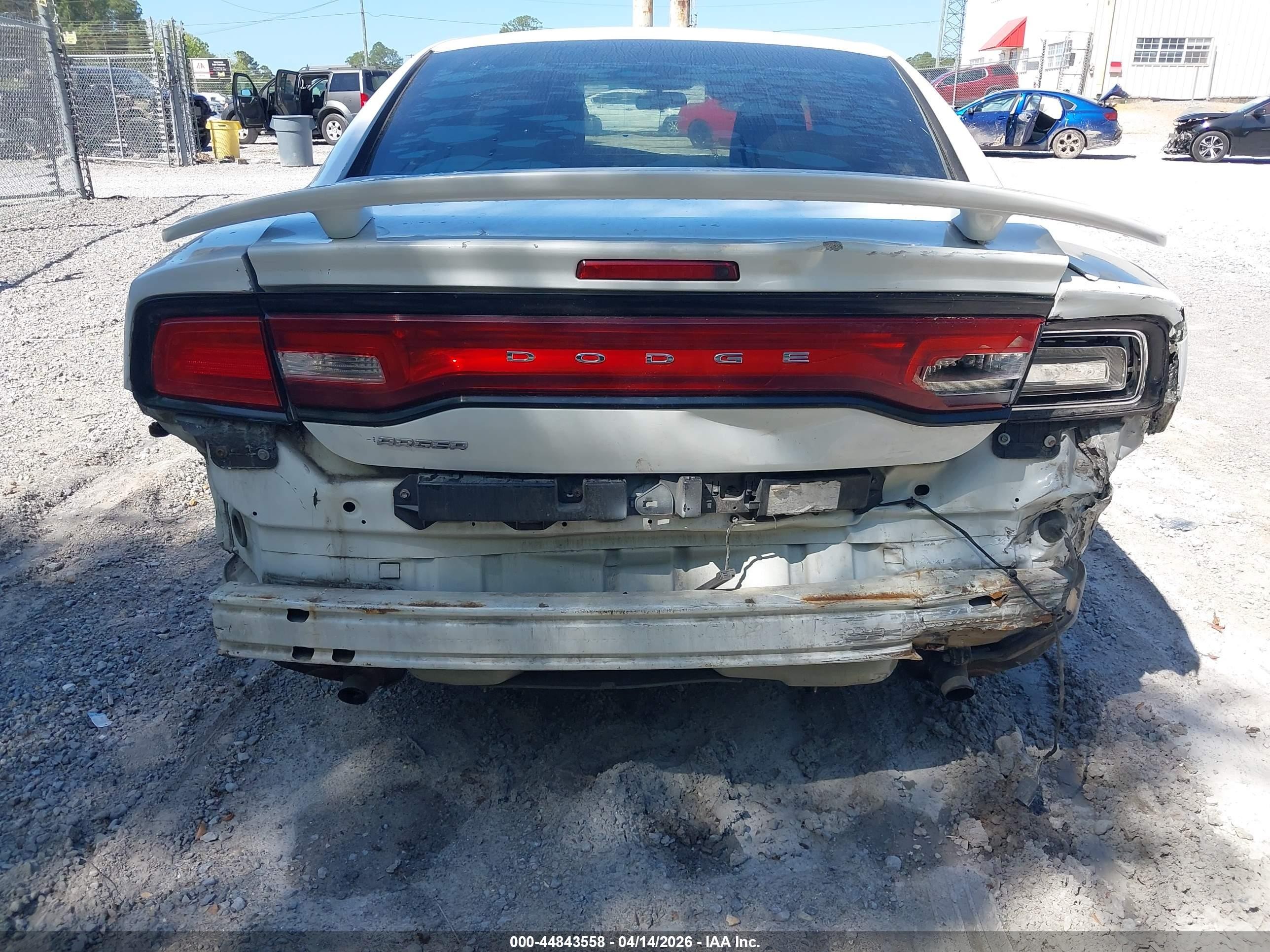 2013 Dodge Charger Se White vin: 2C3CDXBG7DH623237