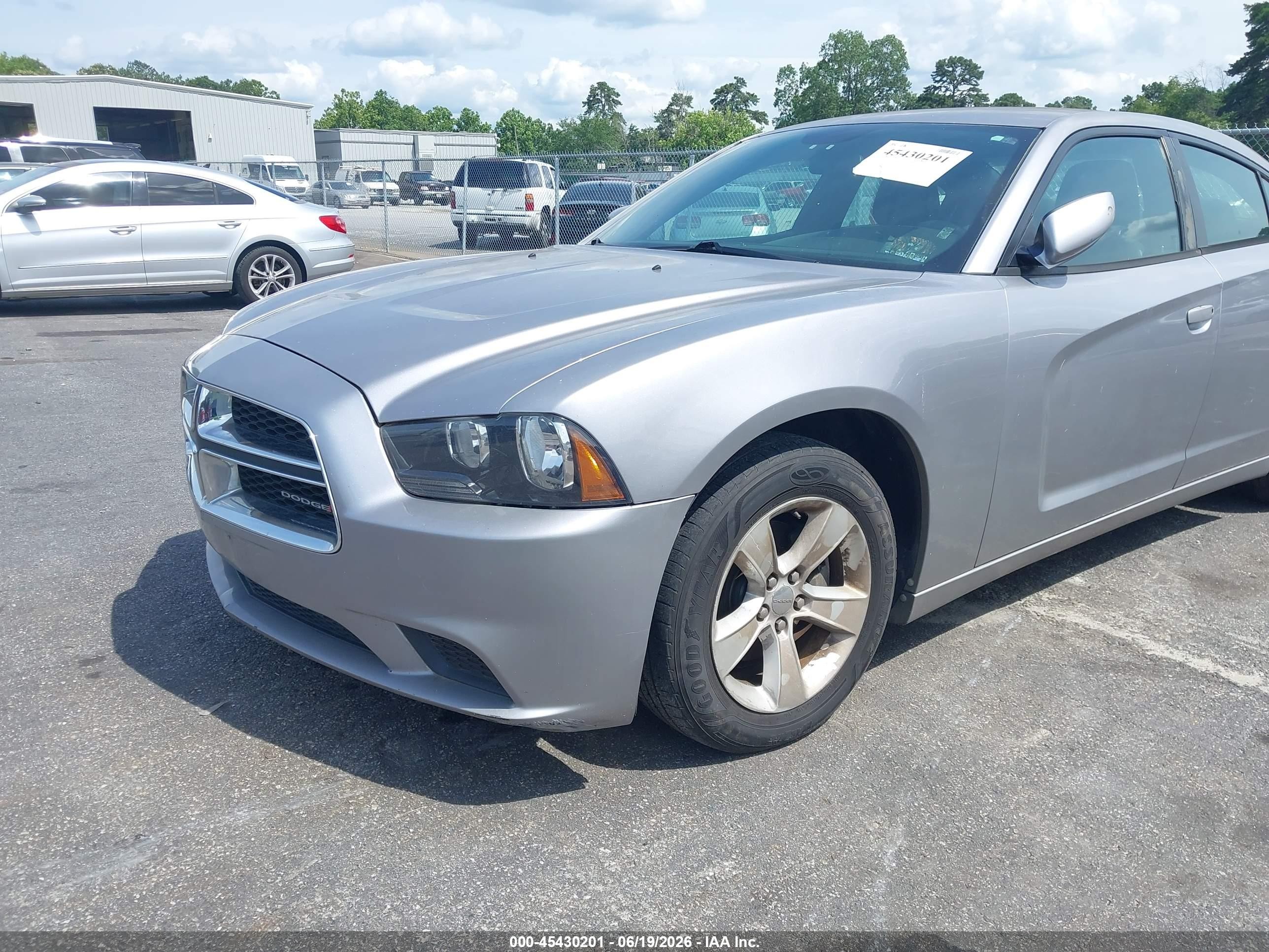 2013 Dodge Charger Se Silver vin: 2C3CDXBG7DH689741
