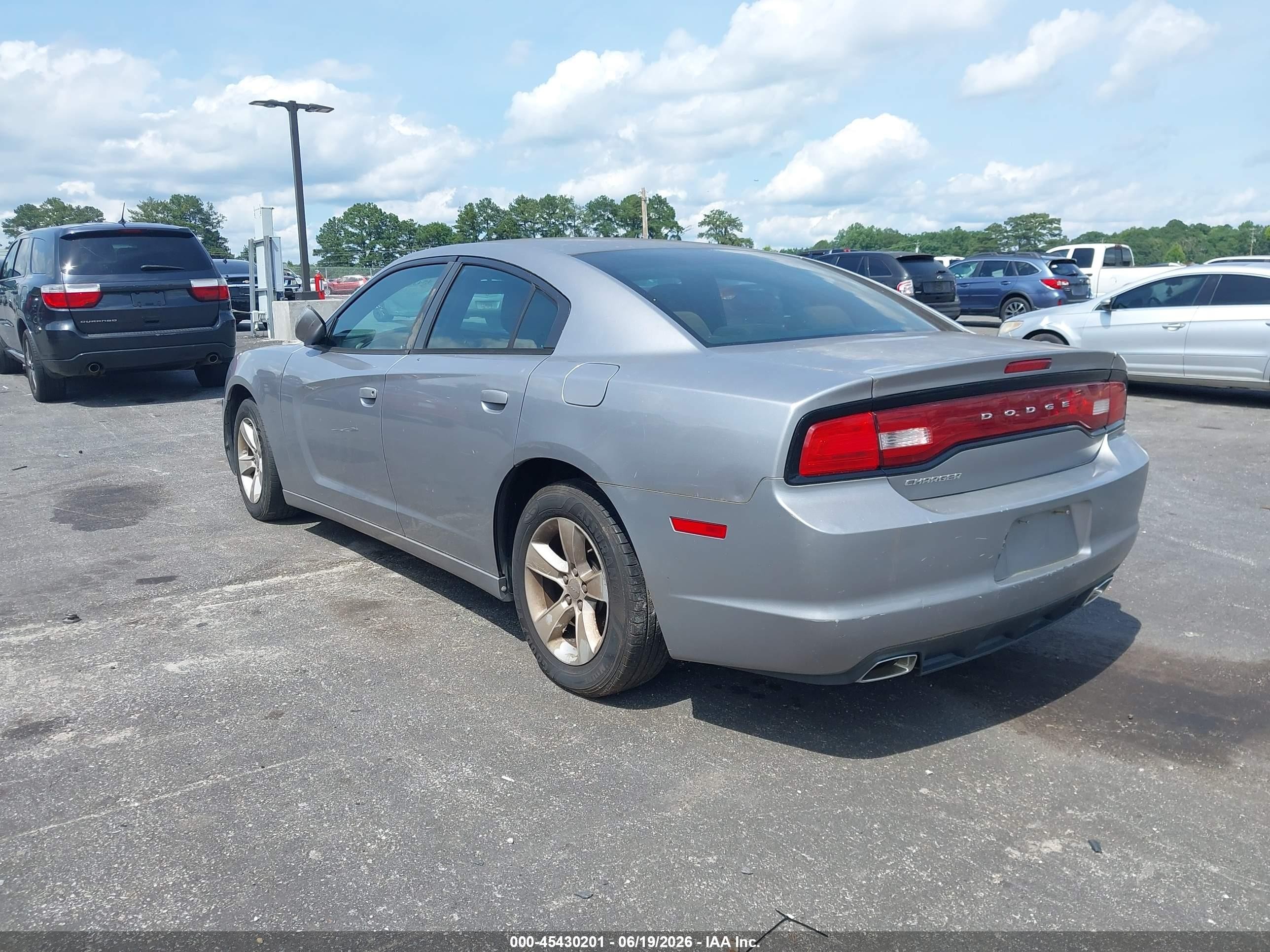 2013 Dodge Charger Se Silver vin: 2C3CDXBG7DH689741
