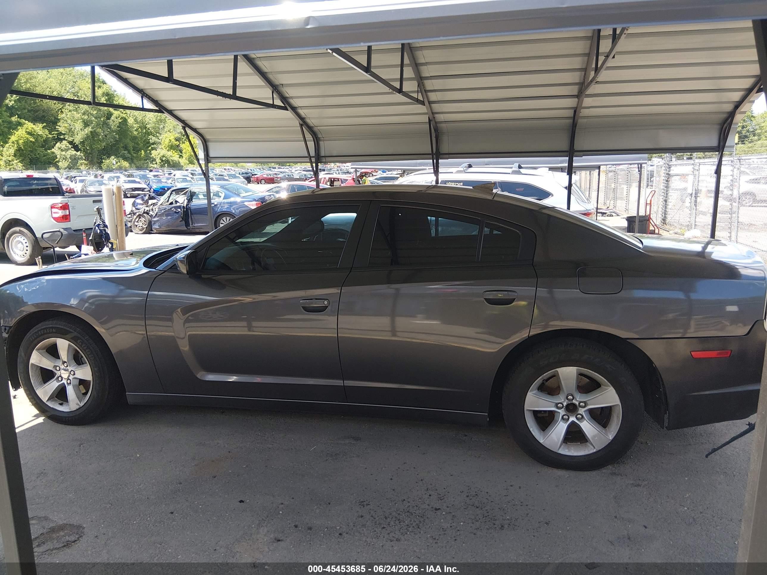 2013 Dodge Charger Se Серый vin: 2C3CDXBG7DH700527