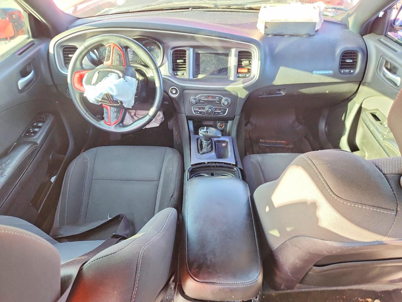 2019 Dodge Charger 2.2 Red vin: 2C3CDXBG7KH685587