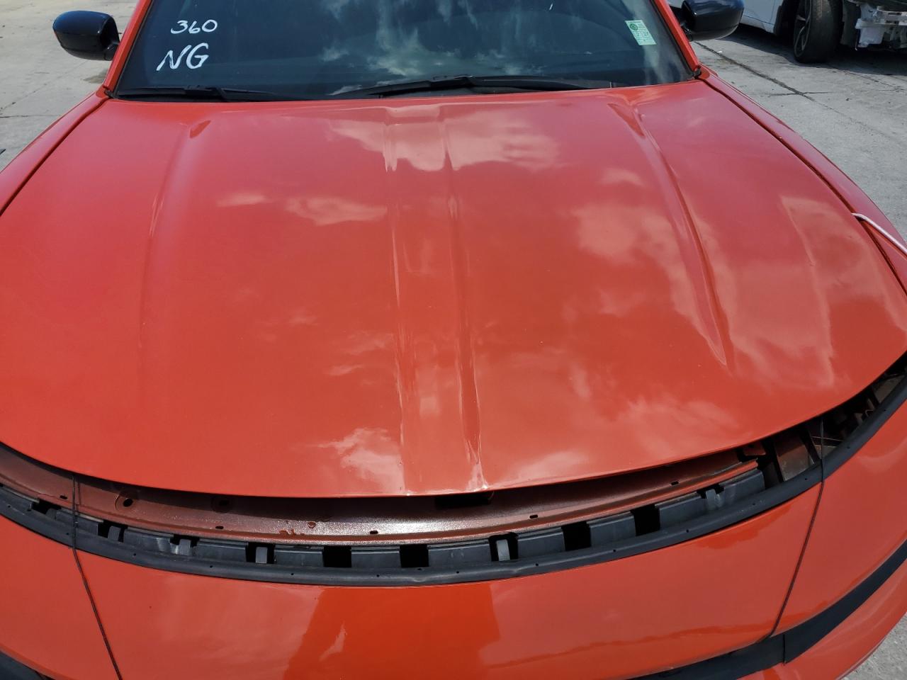 2020 Dodge Charger Sxt Orange vin: 2C3CDXBG7LH228537