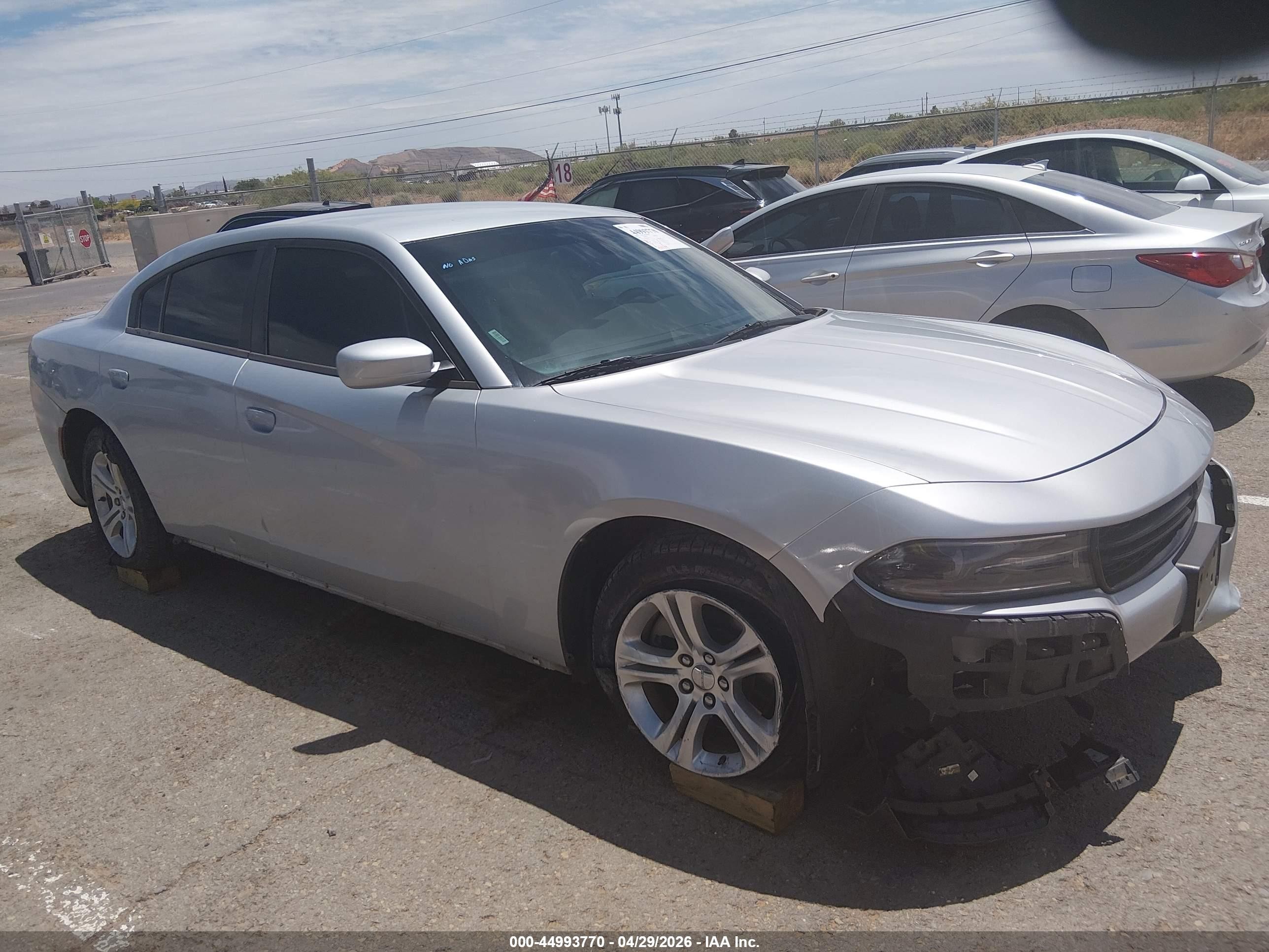 2021 Dodge Charger Sxt Rwd Silver vin: 2C3CDXBG7MH632181